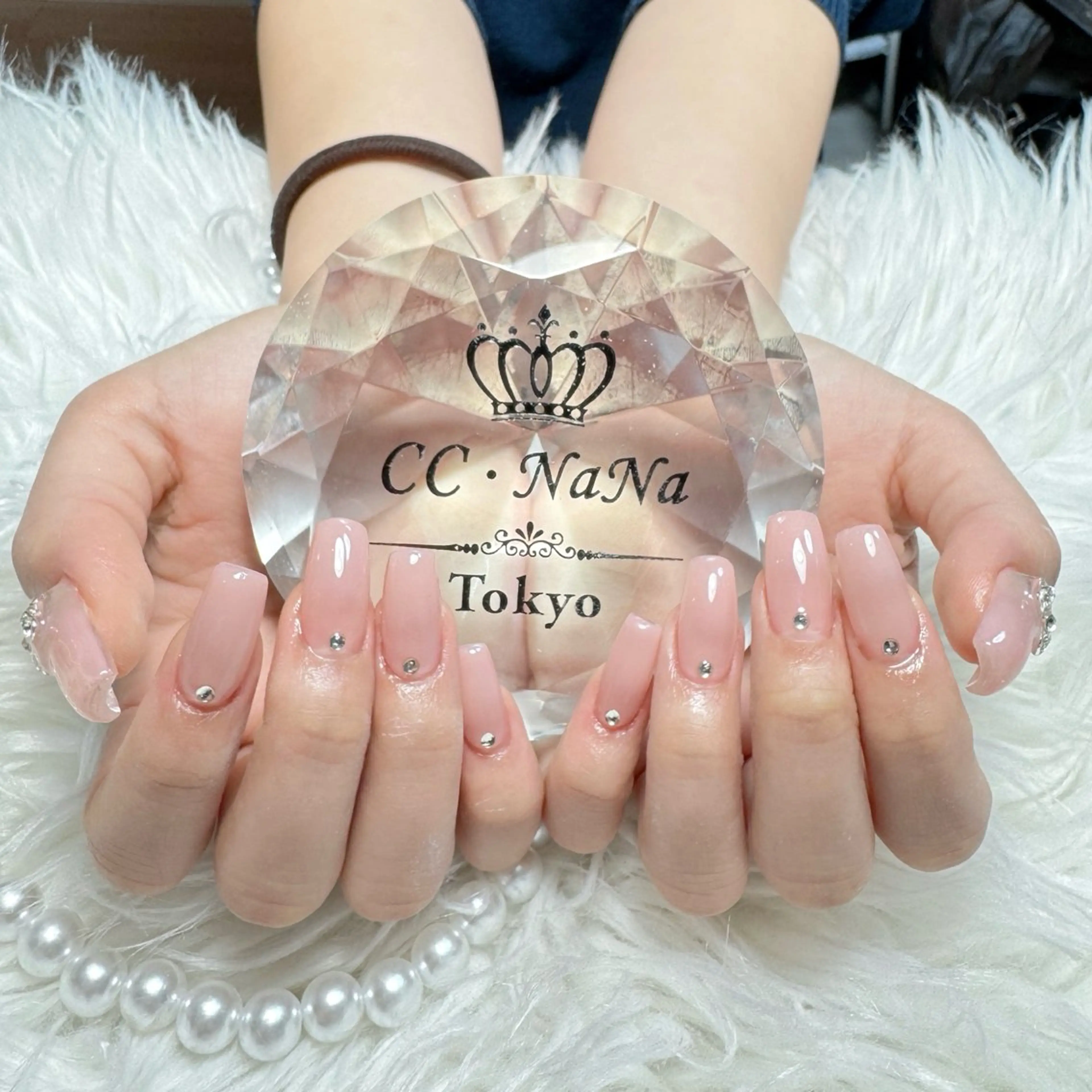 ネイル チークネイル フラッシュネイル ハート キラキラネイル 韓国ネイル ハンドネイル 💎CC・NaNa 韓国風ネイル🌙のネイルデザイン