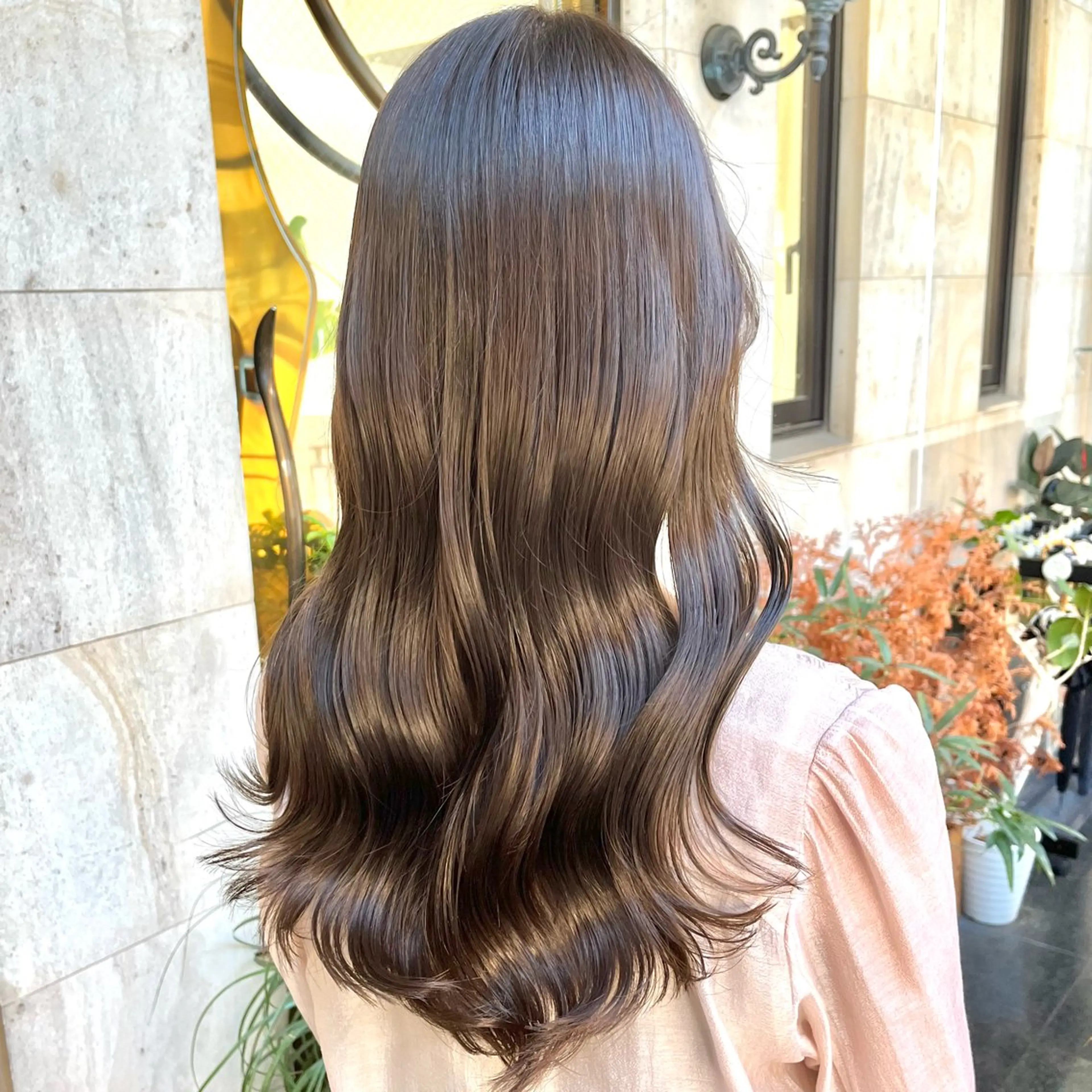 ロング カラー ブリーチ ダブルカラー ブリーチなしカラー ヘアカラー トリートメント ブリーチなし✨艶髪 カラー𓃲YAGIのヘアスタイル