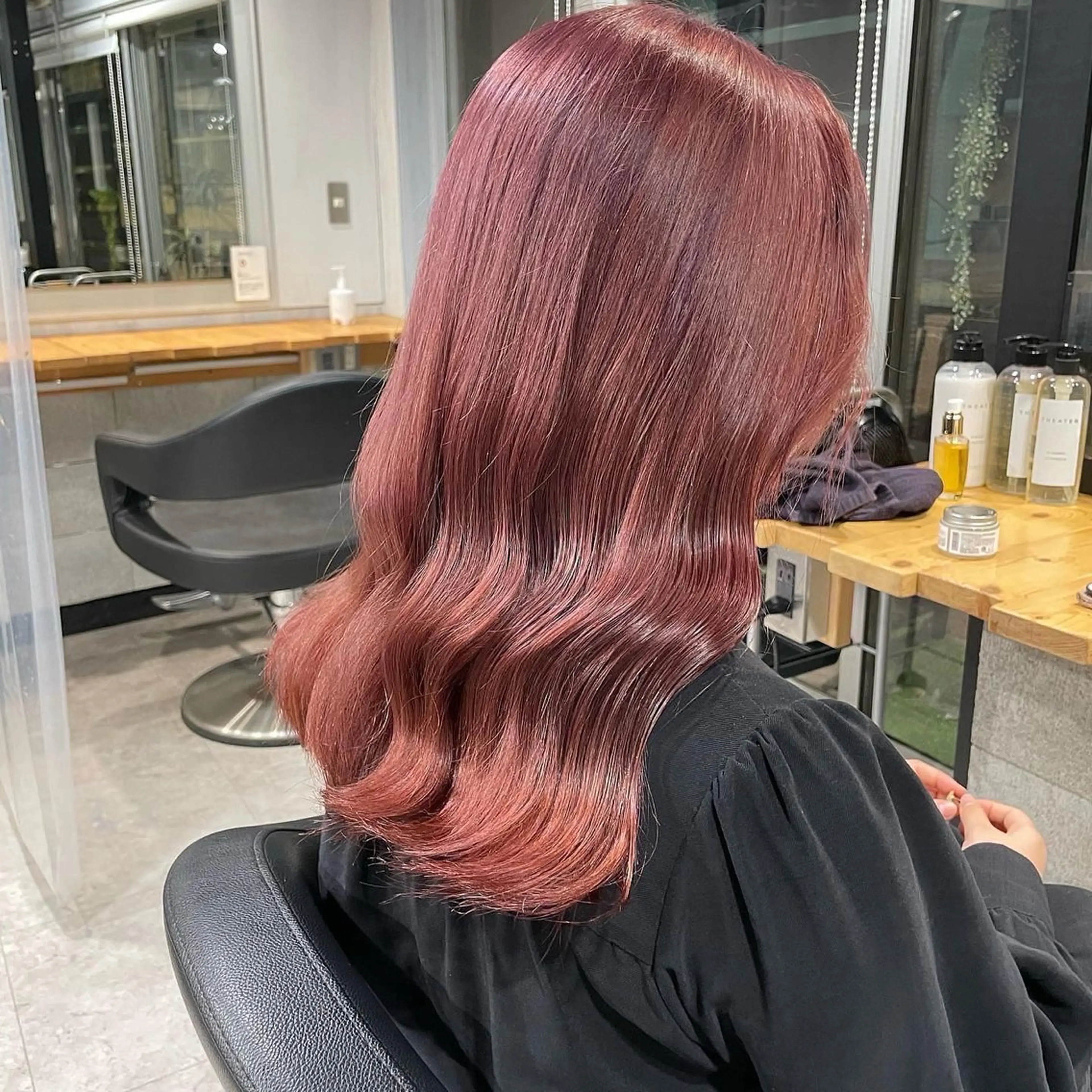 ロング カラー カット ヘアカラー トリートメント ヘッドスパ ヘアセット 🦋ハイトーンボブ ショート🦋トシキのヘアスタイル