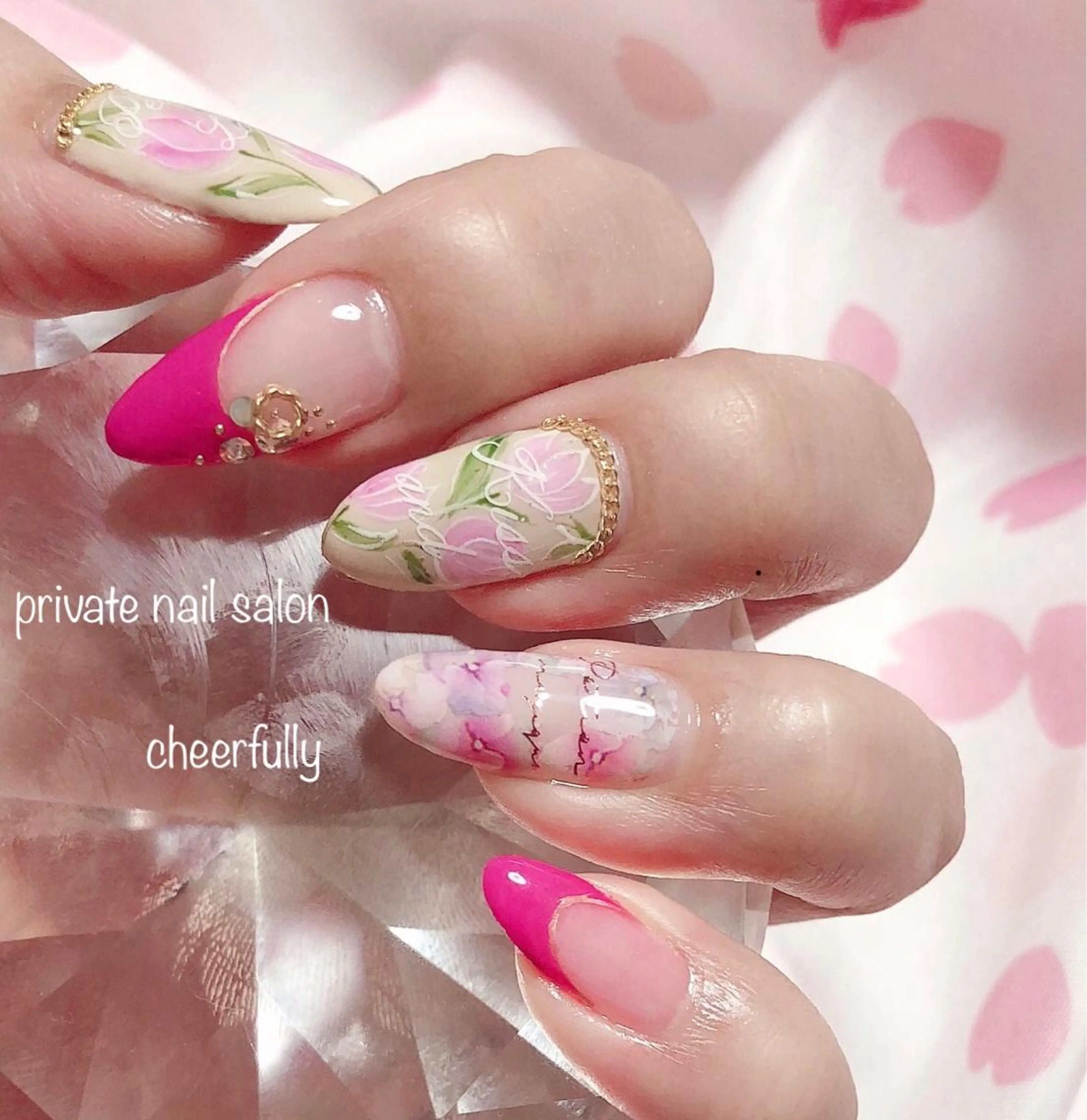 ネイル ハンドネイル ⭐️ cheerfullyのネイルデザイン