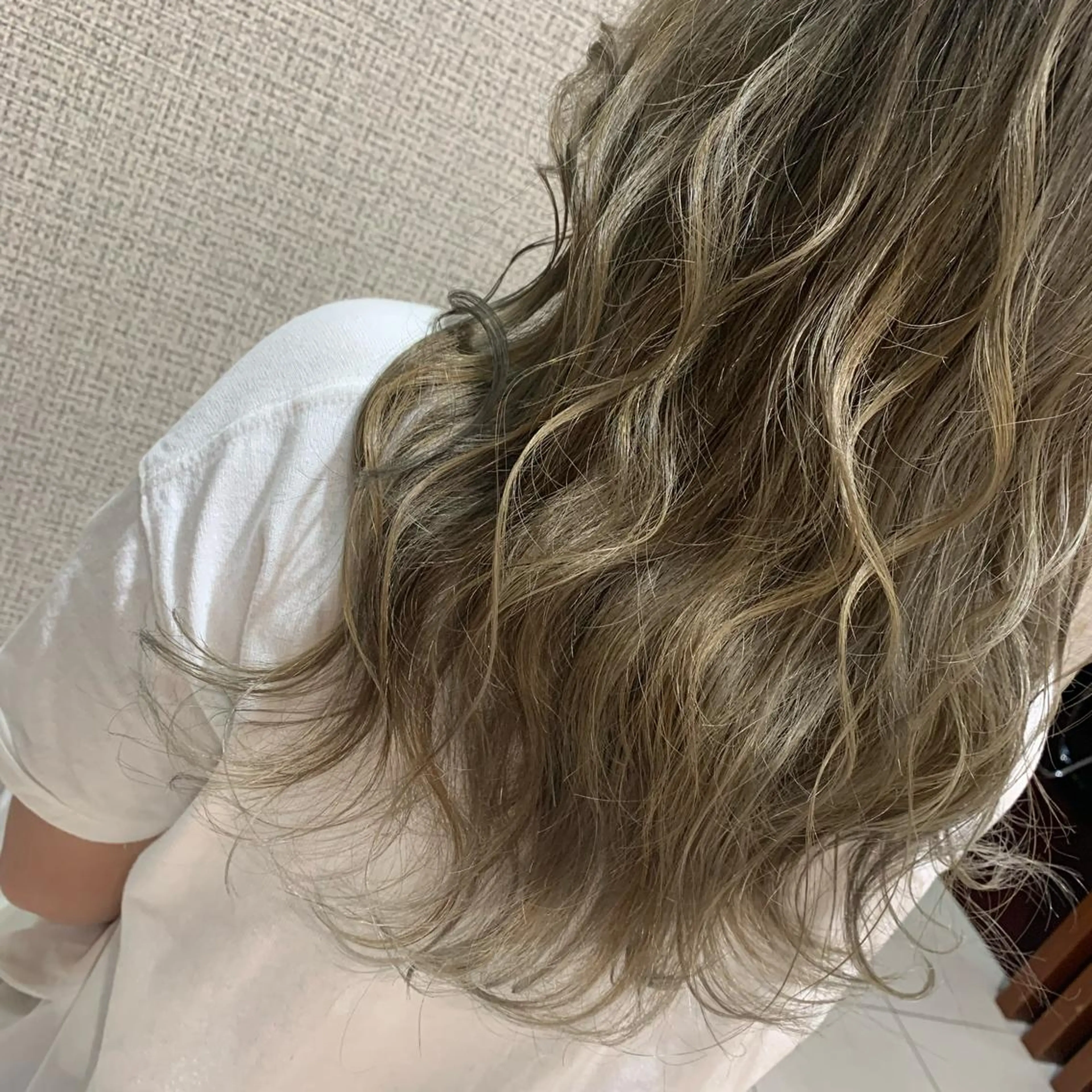 カラー ハイトーンカラー 艶カラー ⭐️田中真緒のヘアスタイル