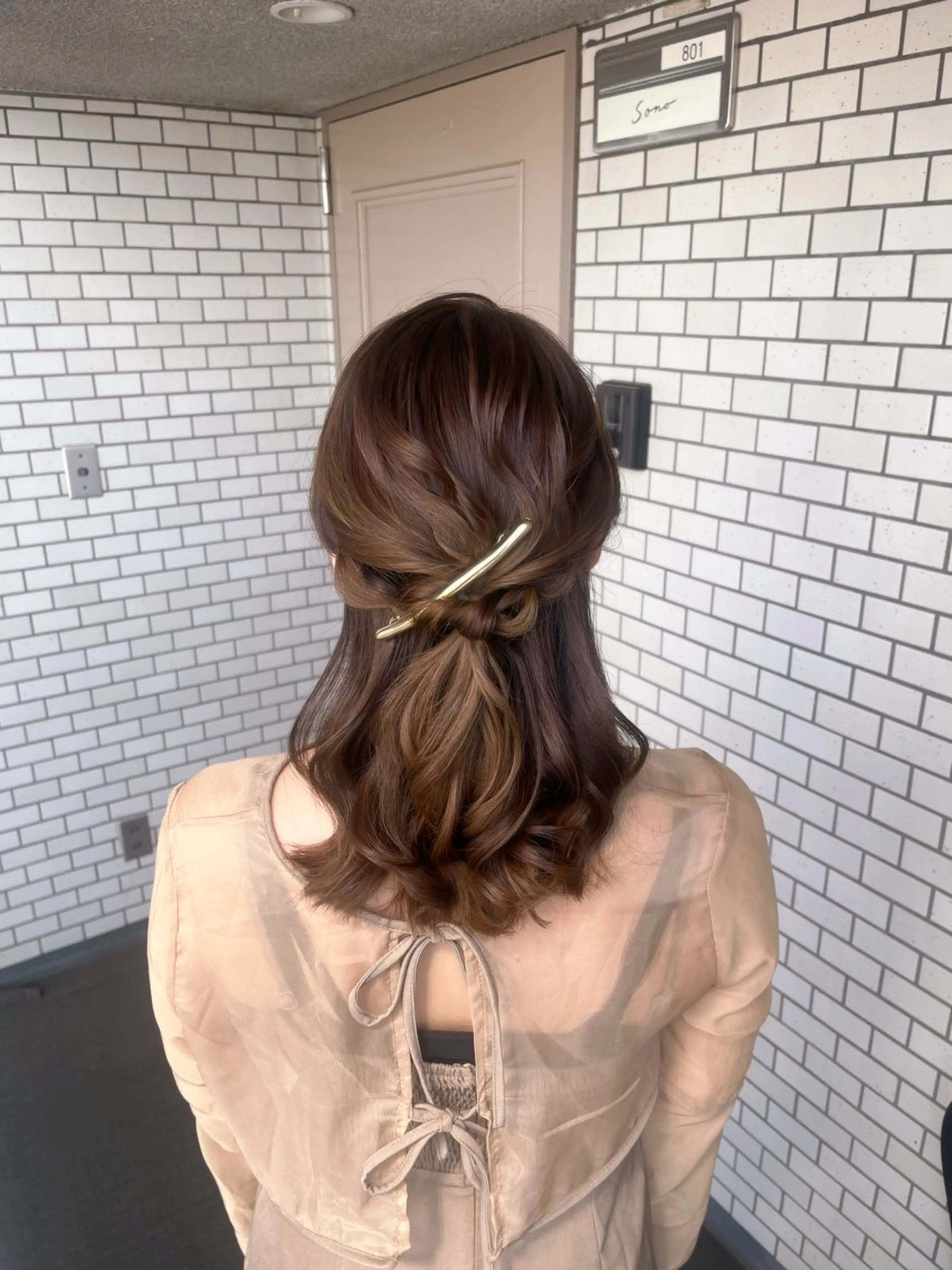 ヘアアレンジ ハーフアップ 垢抜けヘアメイク🫧 JURI🪽のヘアスタイル