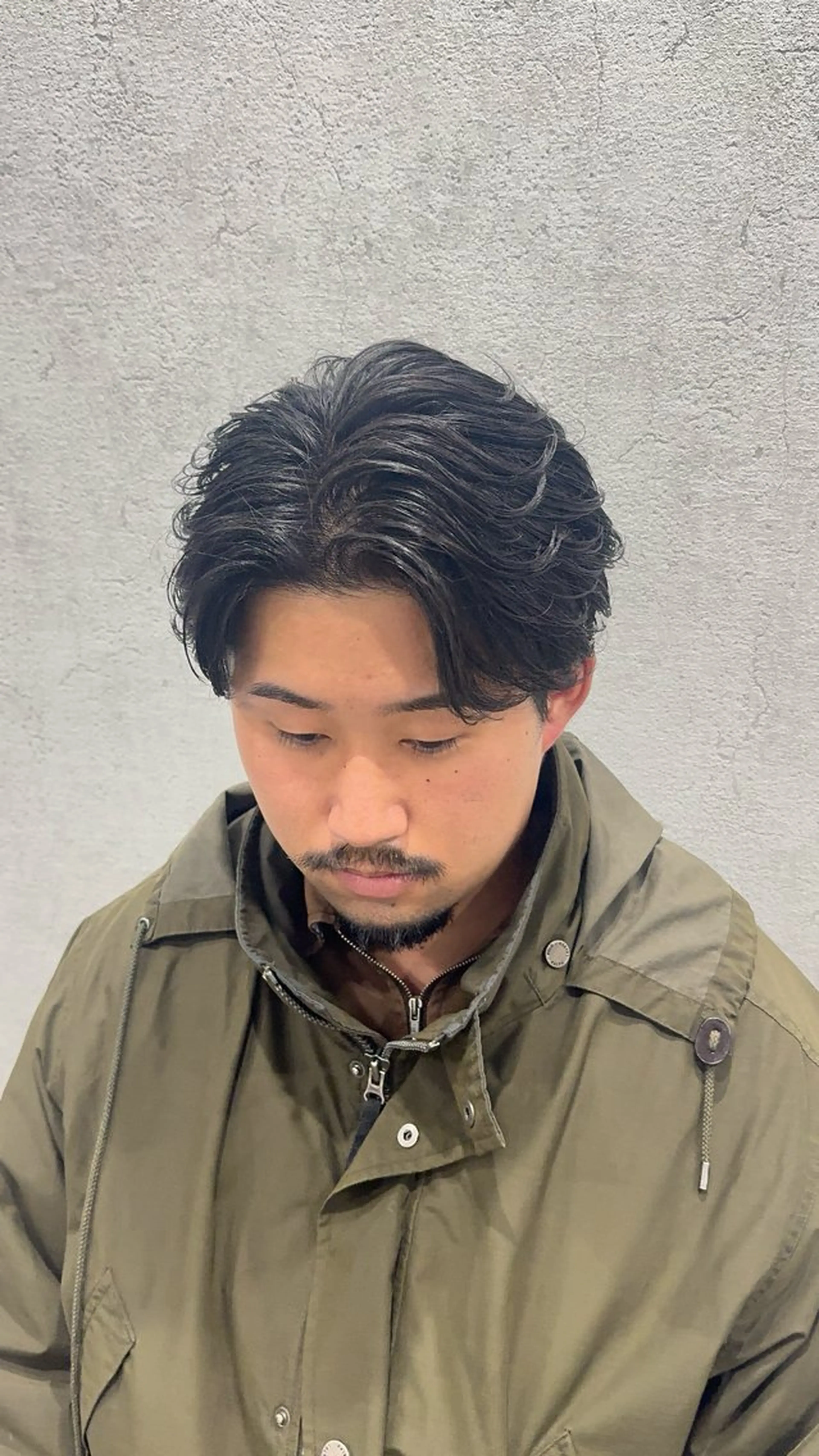 パーマ メンズ フェザーパーマ メンズパーマ カット パーマ 毛流れ/シャドウ 🇰🇷AYATOのヘアスタイル