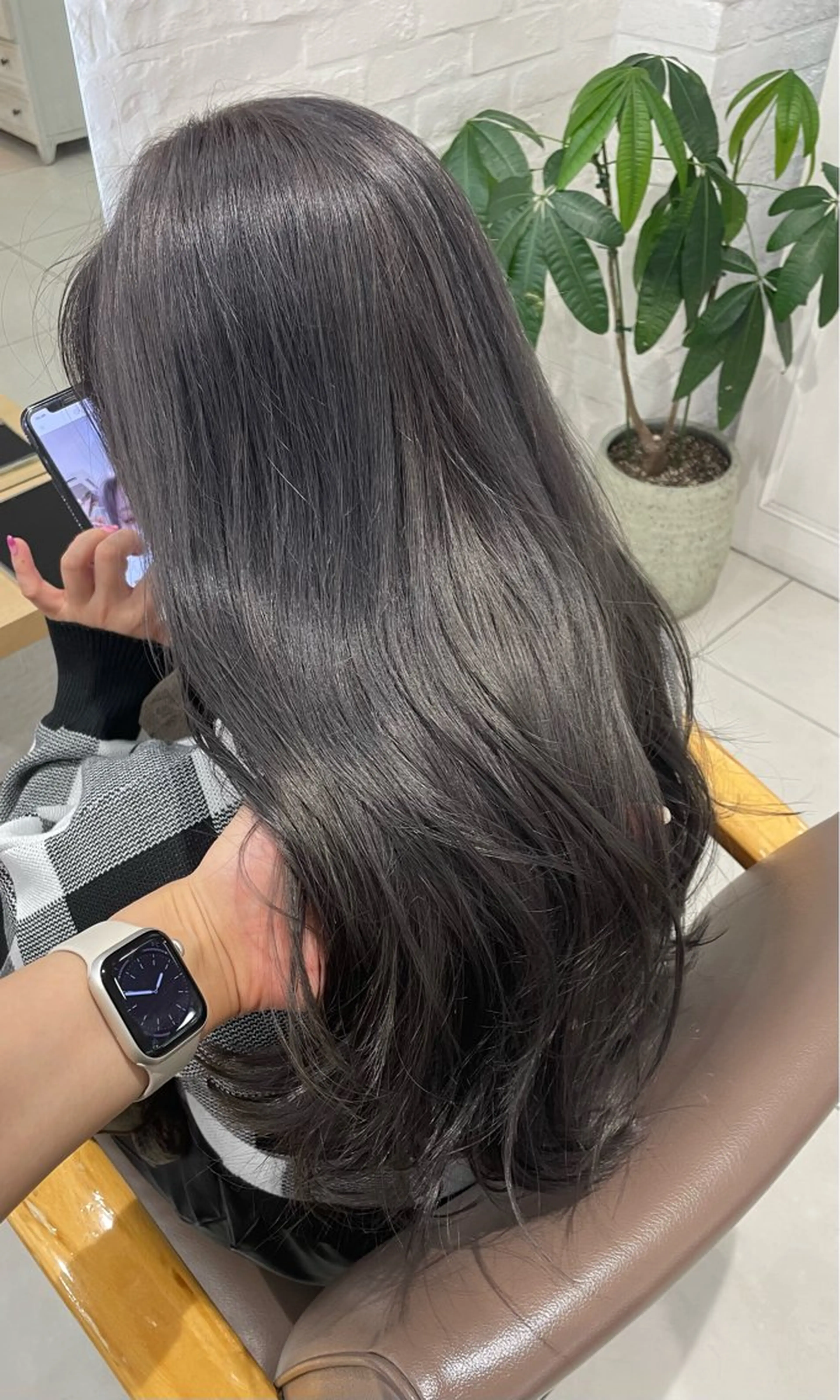 ロング 顔まわりレイヤー 姫カット 韓国風ヘア レイヤーカット ロング ヘアカラー nuu 栄所属・🧸SAKI🎀 韓国レイヤーのヘアスタイル