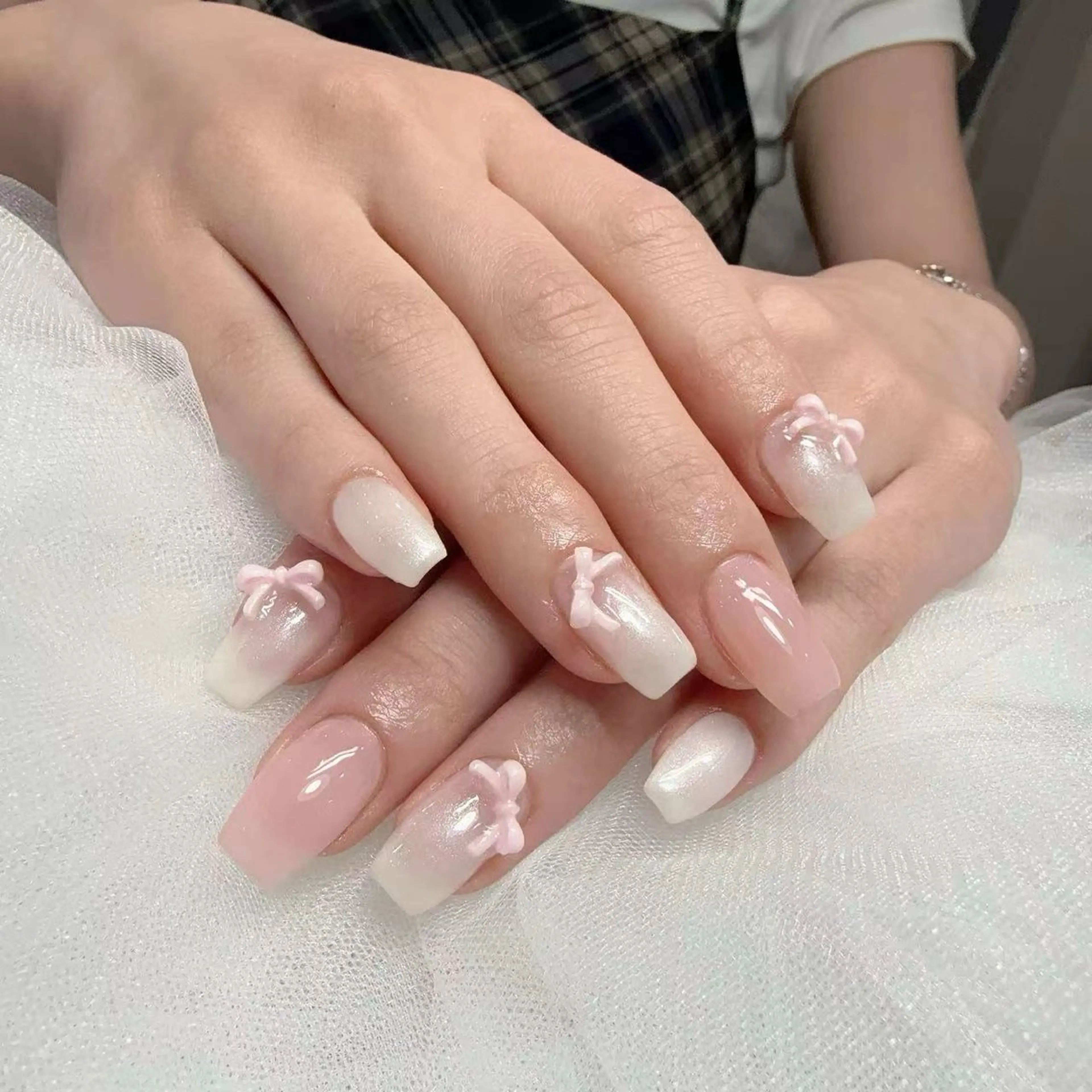 ネイル ハンドネイル Fairyフェアリーネイルサロン所属・シズ セキのネイルデザイン