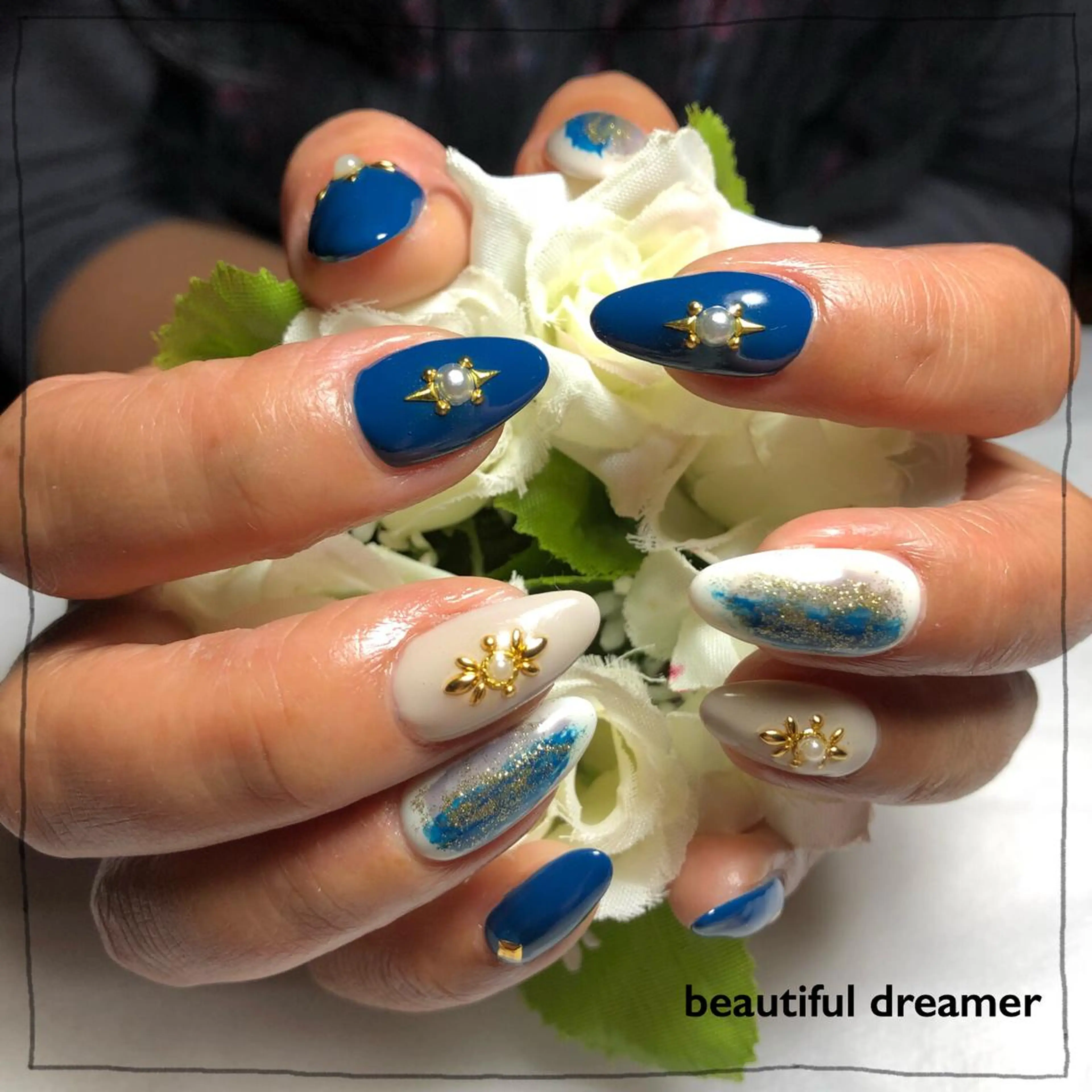 ネイル ゴージャス ニュアンスネイル ハンドネイル beautiful dreamerのネイルデザイン