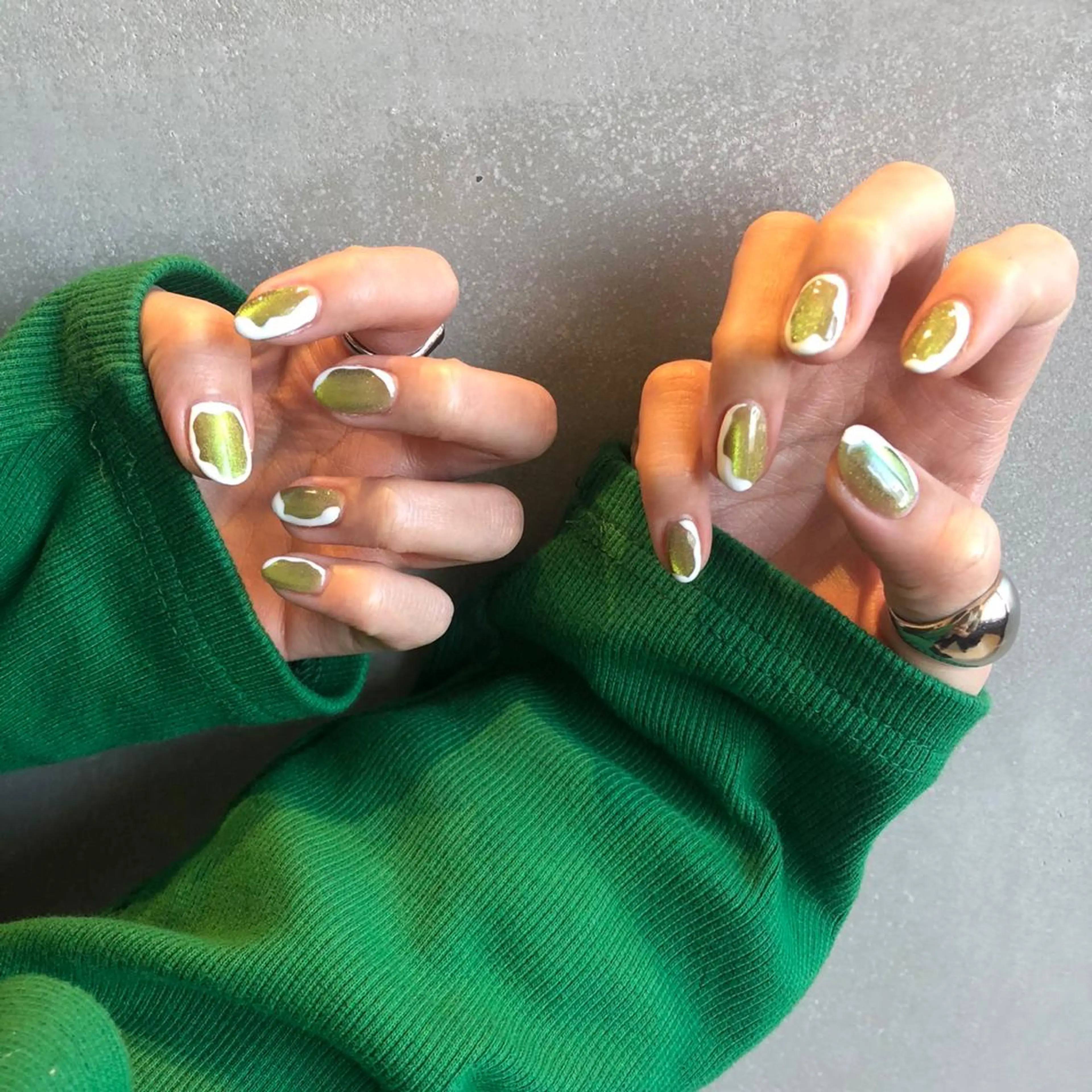 ネイル マグネットネイル mano+所属・砂田 はるかのネイルデザイン