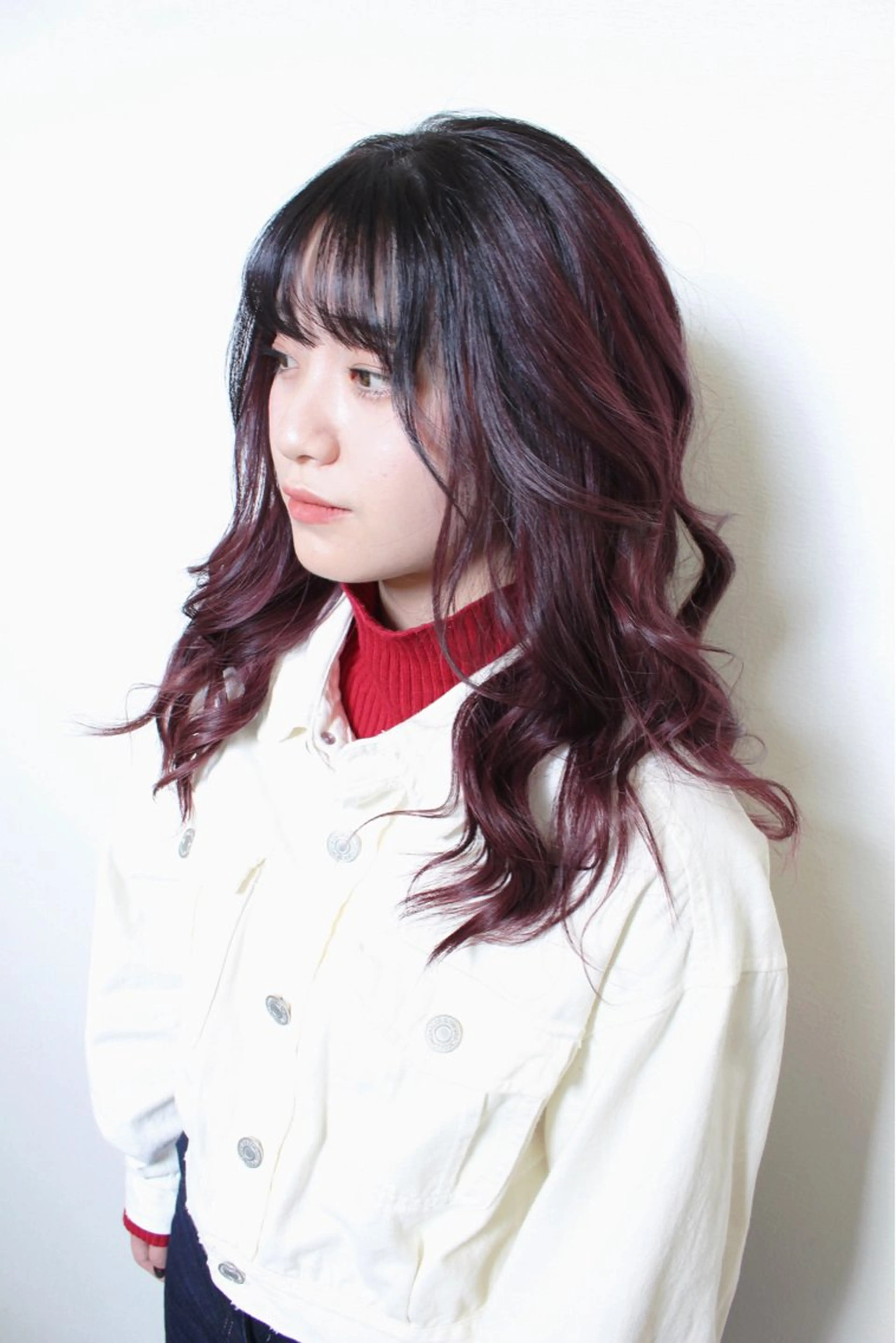 セミロング カラー バレイヤージュ グラデーションカラー ピンクカラー レイヤーカット ヘアカラー 土居 正季のヘアスタイル