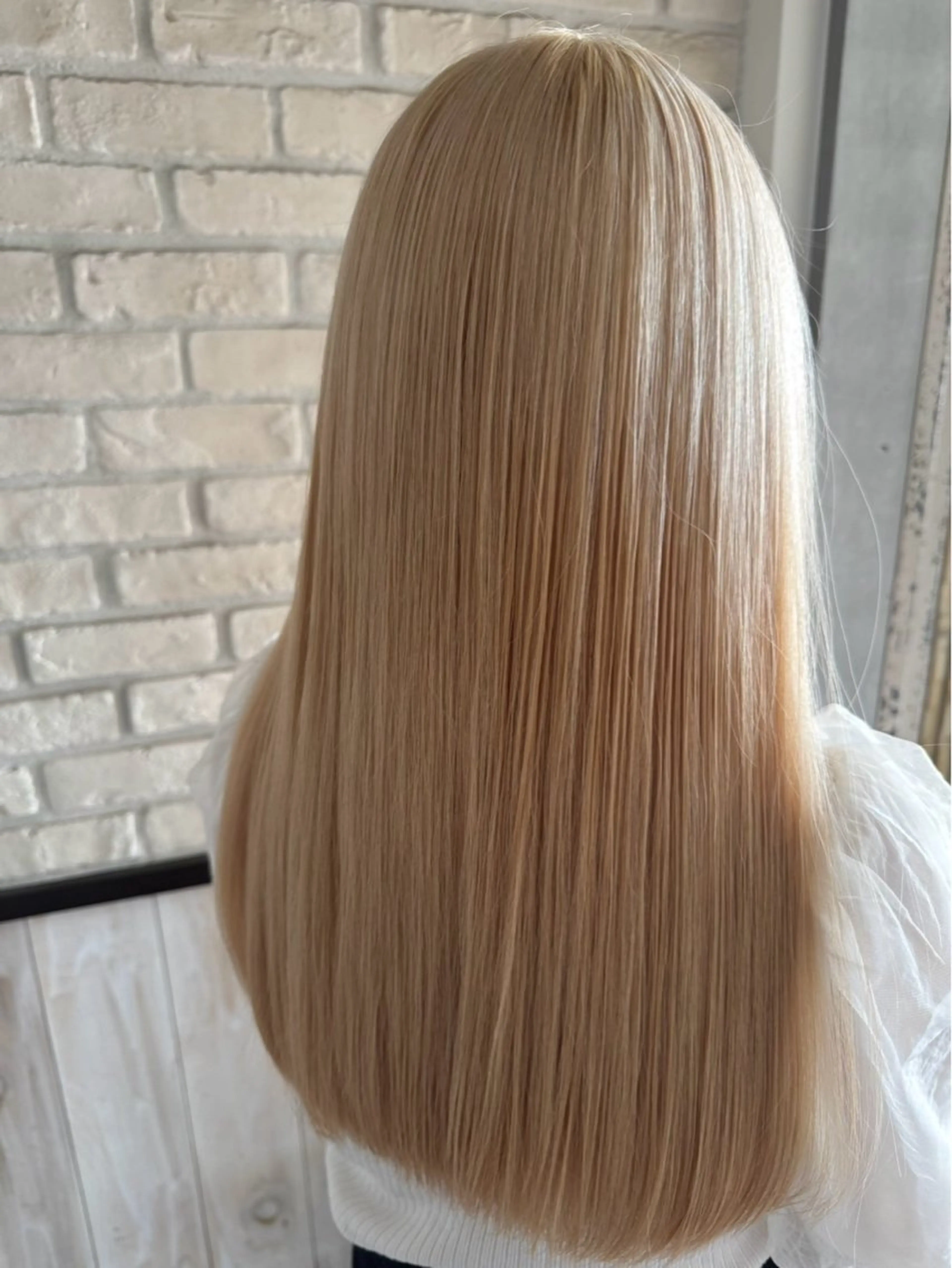 カラー いとう なぎのヘアスタイル