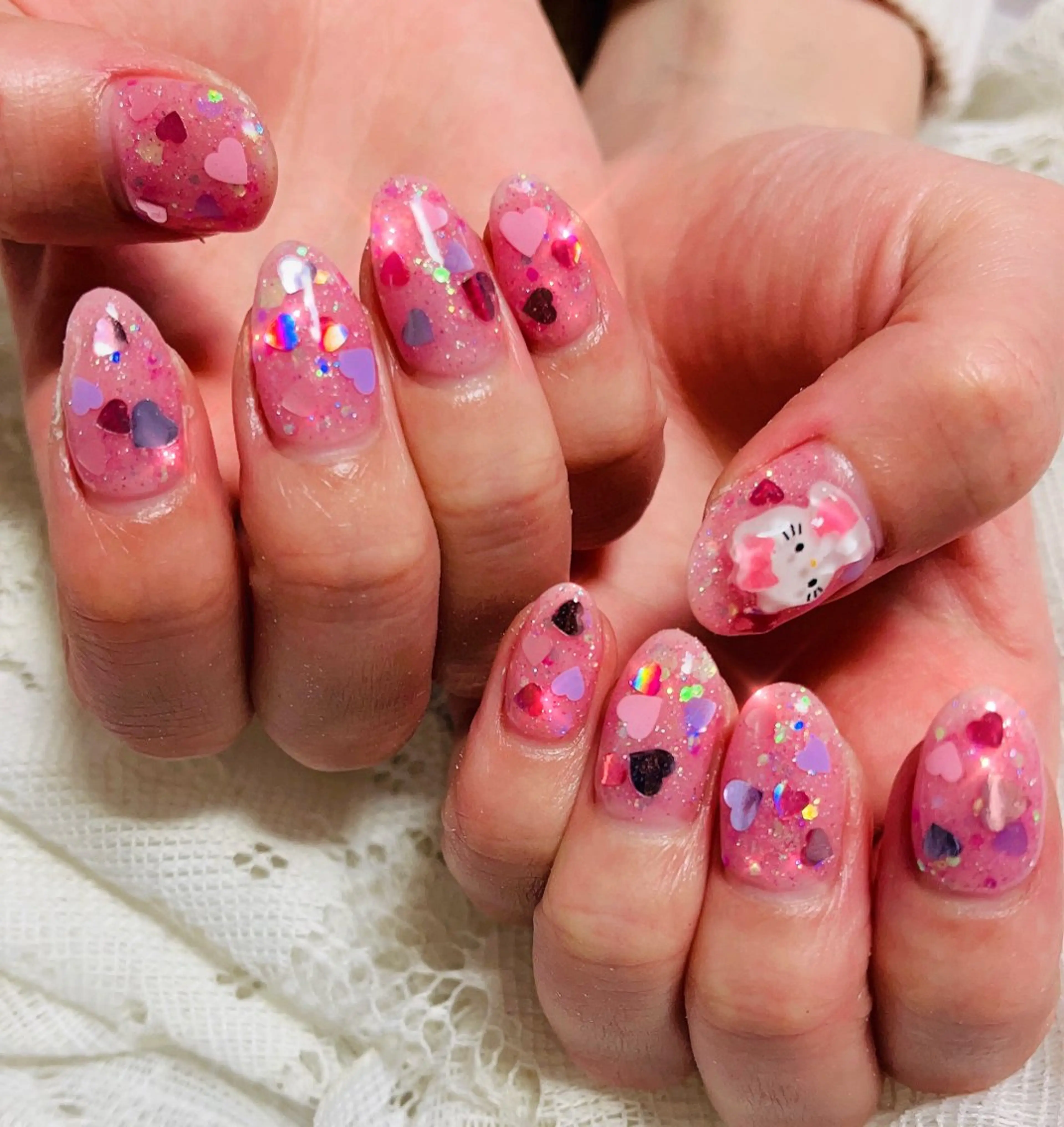 ネイル アートネイル 持ち込み ストーンネイル ハンドネイル ハンドケア Felice所属・ベテランネイル cnc  nailのネイルデザイン
