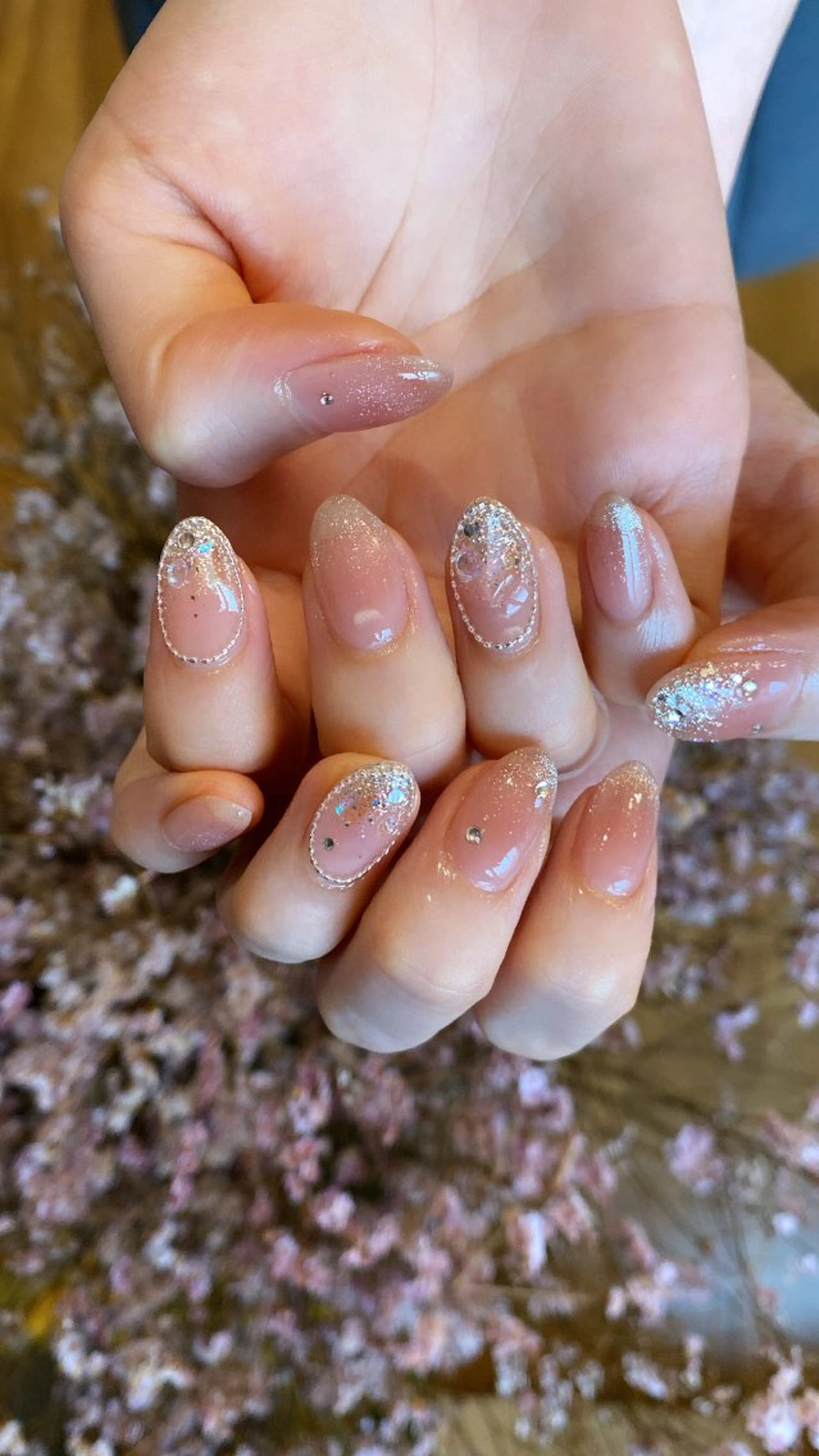 ネイル crystal ⭐︎ colorのネイルデザイン