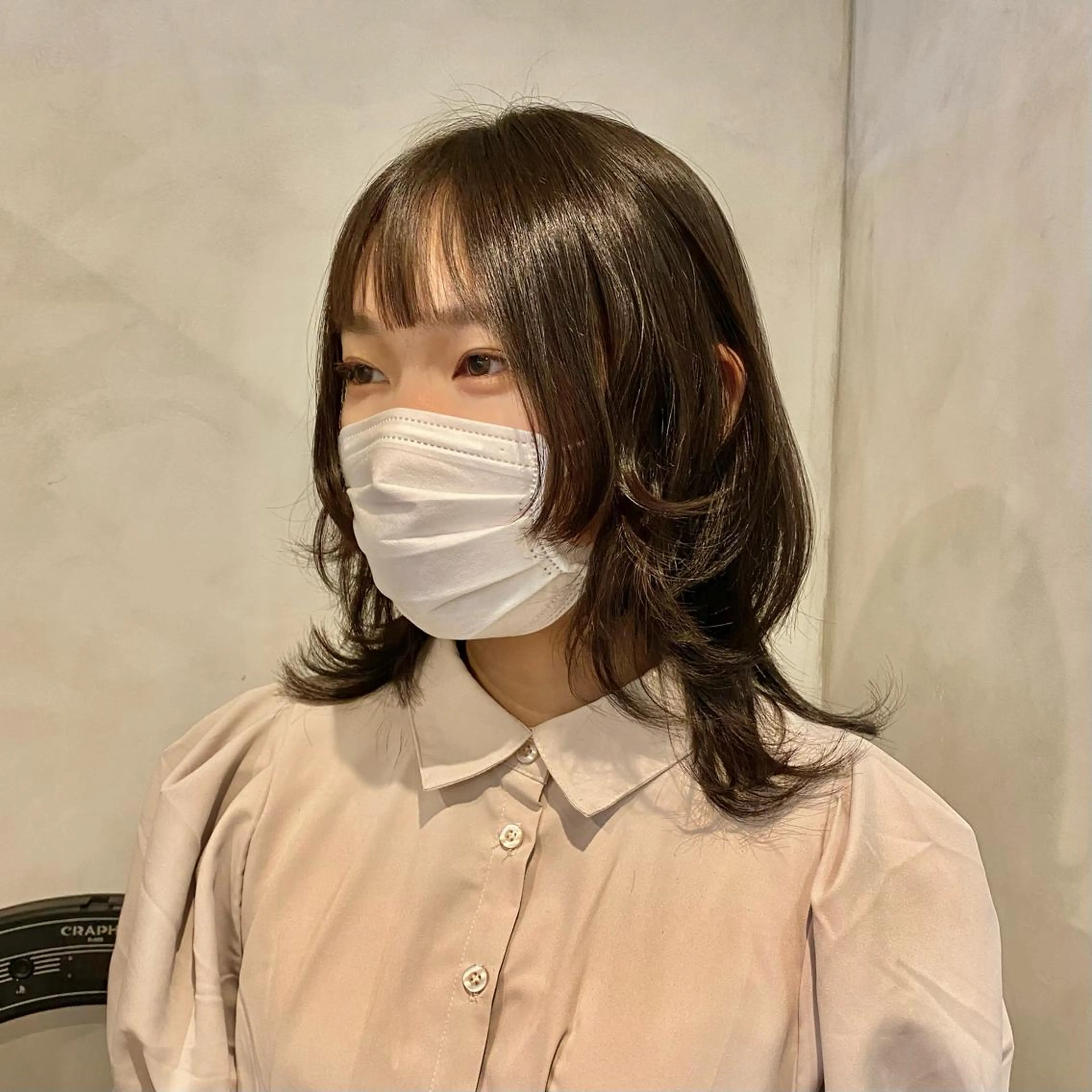 セミロング レイヤーカット ウルフカット ウルフレイヤー カット トリートメント Aust hair Stella新宿所属・Yuki☺︎パーマ レイヤーカットウルフのヘアスタイル