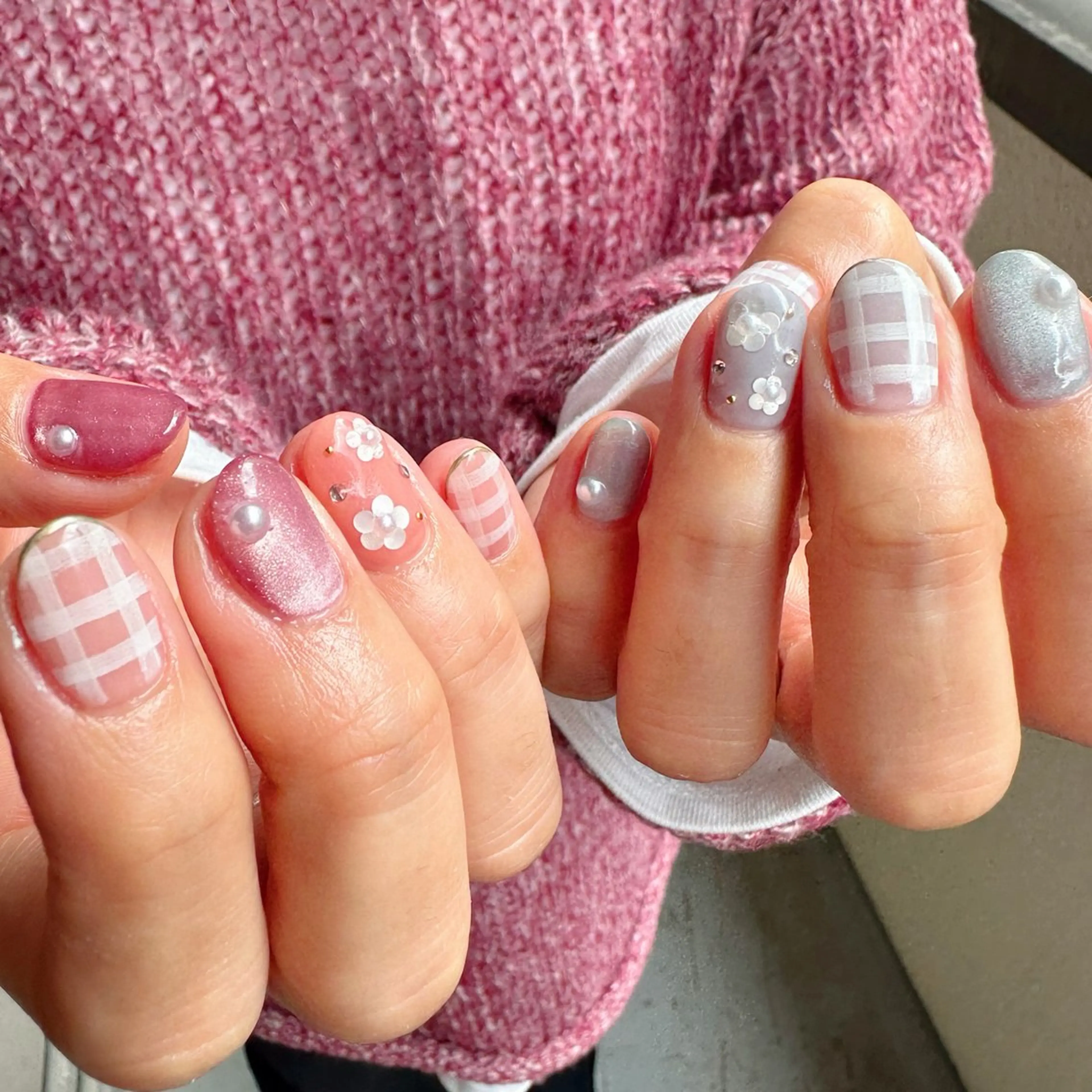 ネイル フラワーネイル 氷ネイル・うるうるネイル 韓国ネイル 水色 マグネットネイル 🪞KAPE NAIL 🪞のネイルデザイン