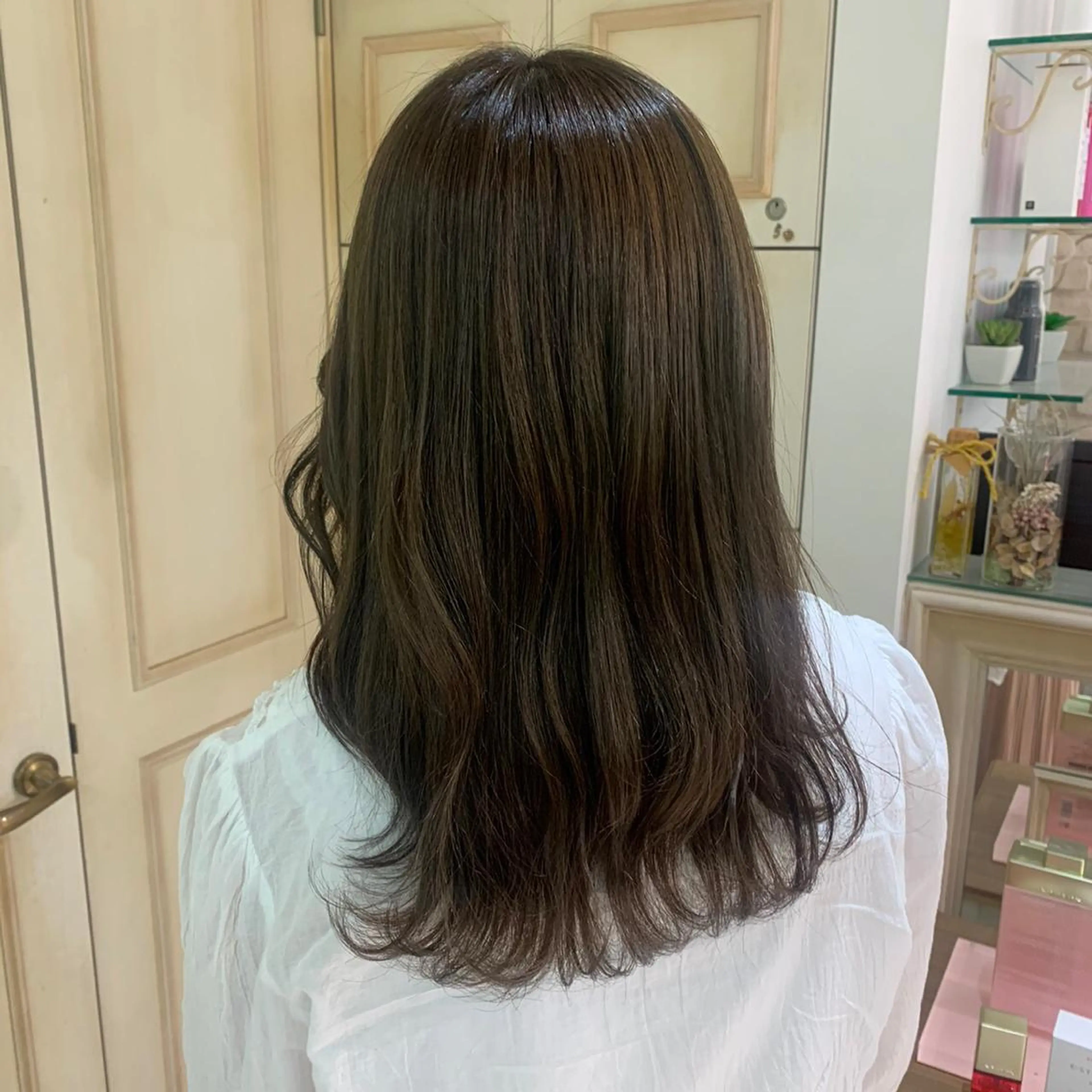 カラー ヘアアレンジ 海外レイヤー鯉渕 【海外風メンズも◎】のヘアスタイル