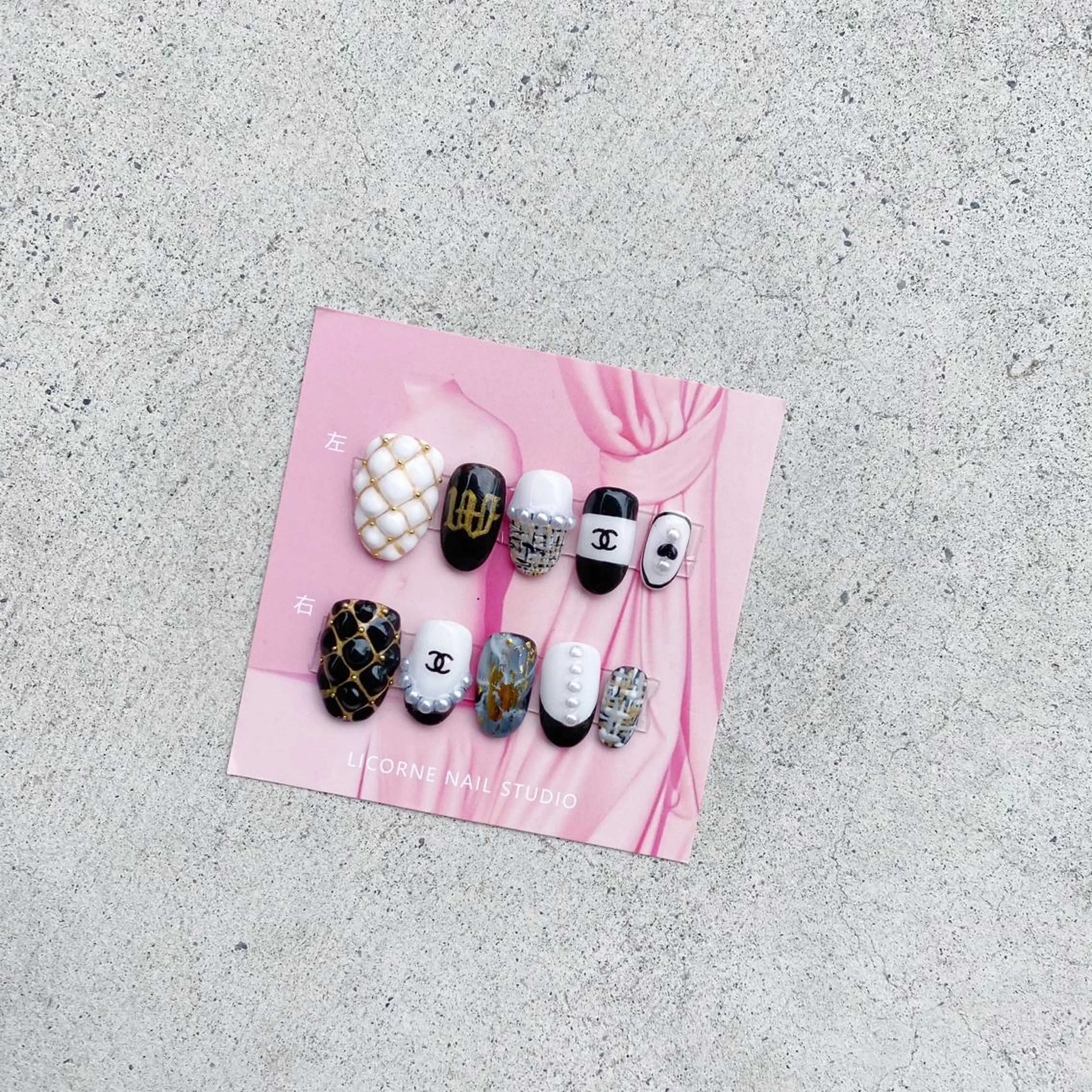 ネイル 氷ネイル・うるうるネイル 韓国ネイル Nail by Licorneのネイルデザイン