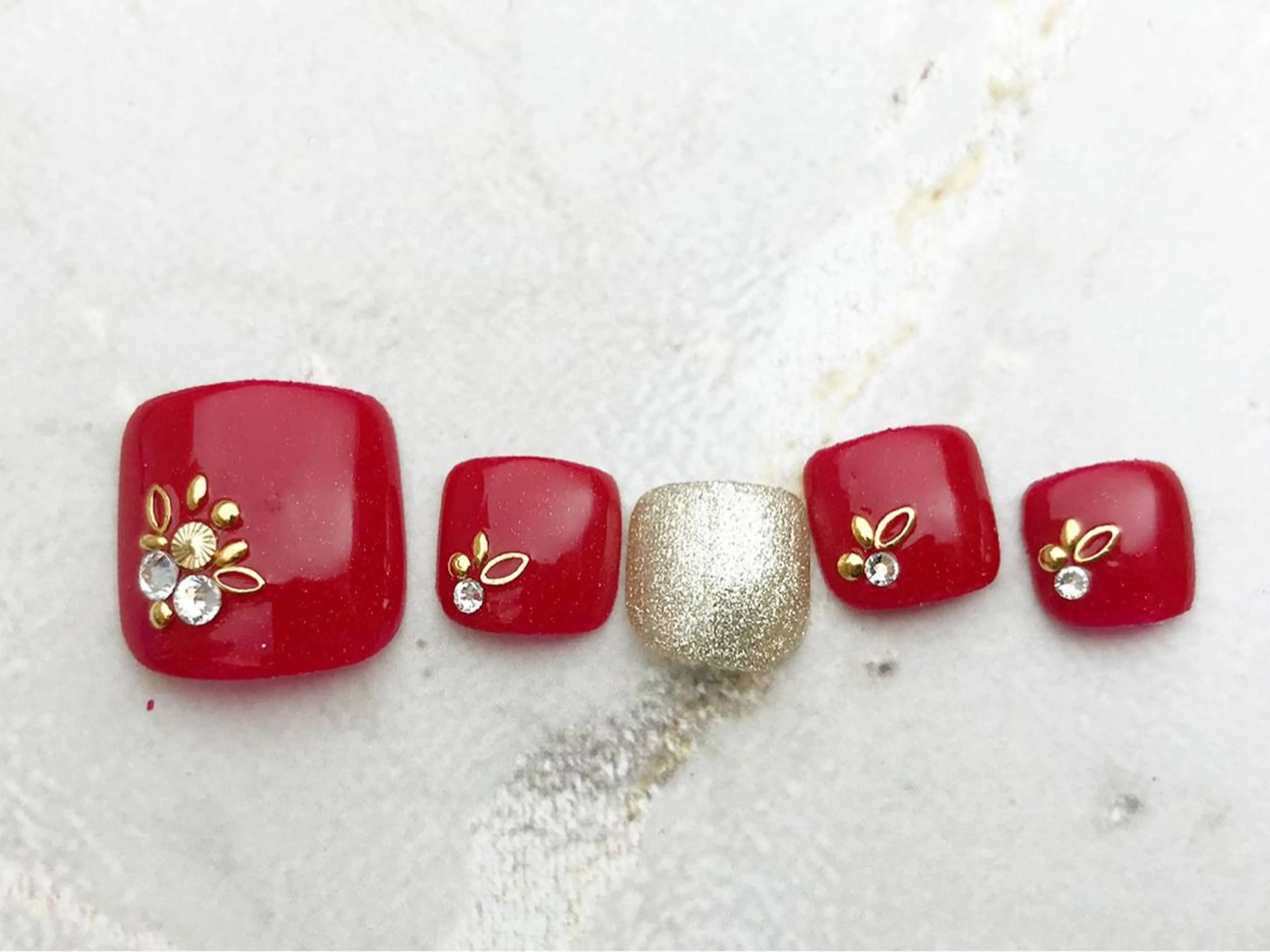 ネイル リセ有楽町店 ネイリストのネイルデザイン