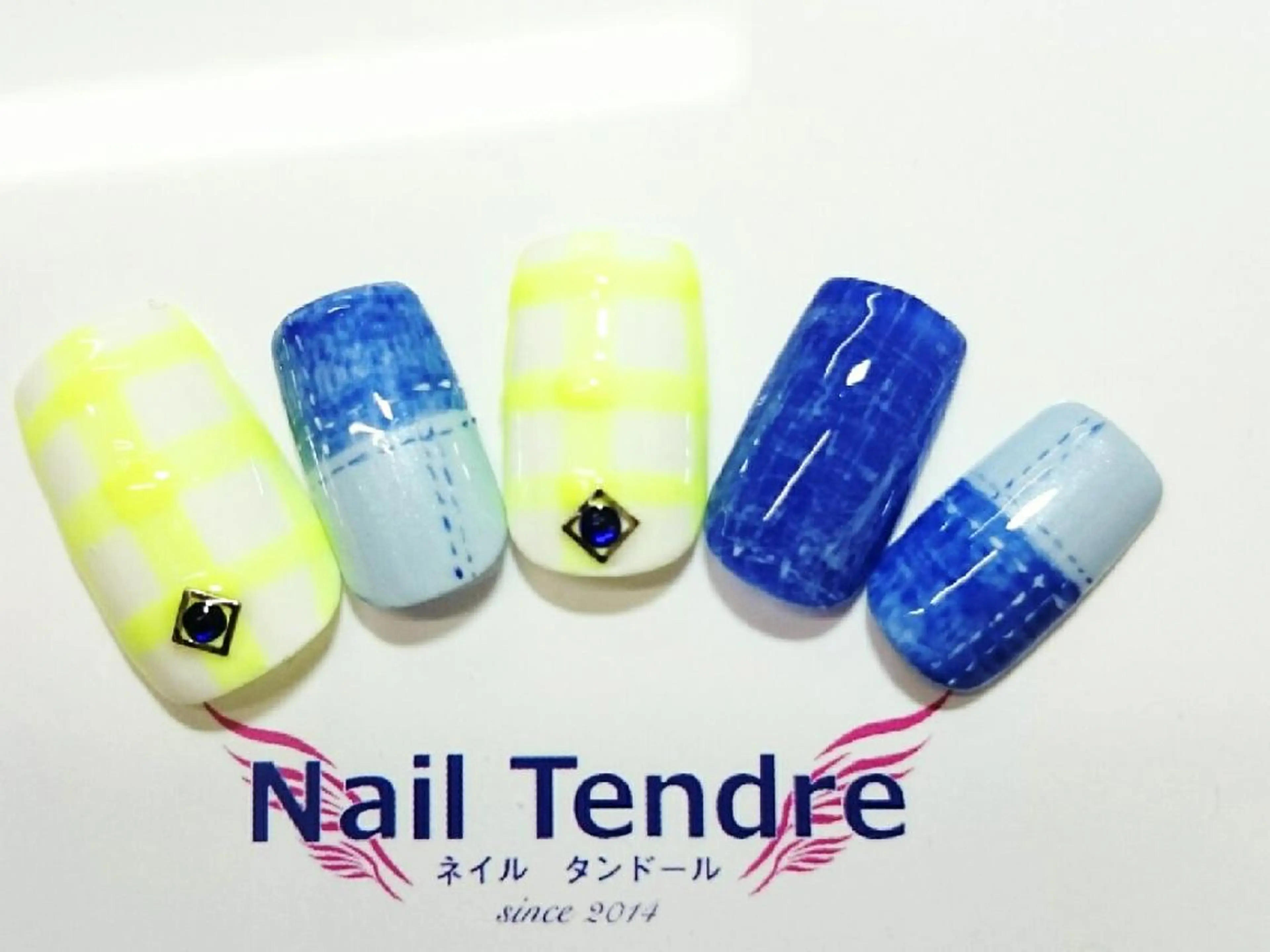 ネイル アートネイル ジェルネイル ソフトジェル ストーンネイル ハンドネイル Nail  Tendreのネイルデザイン