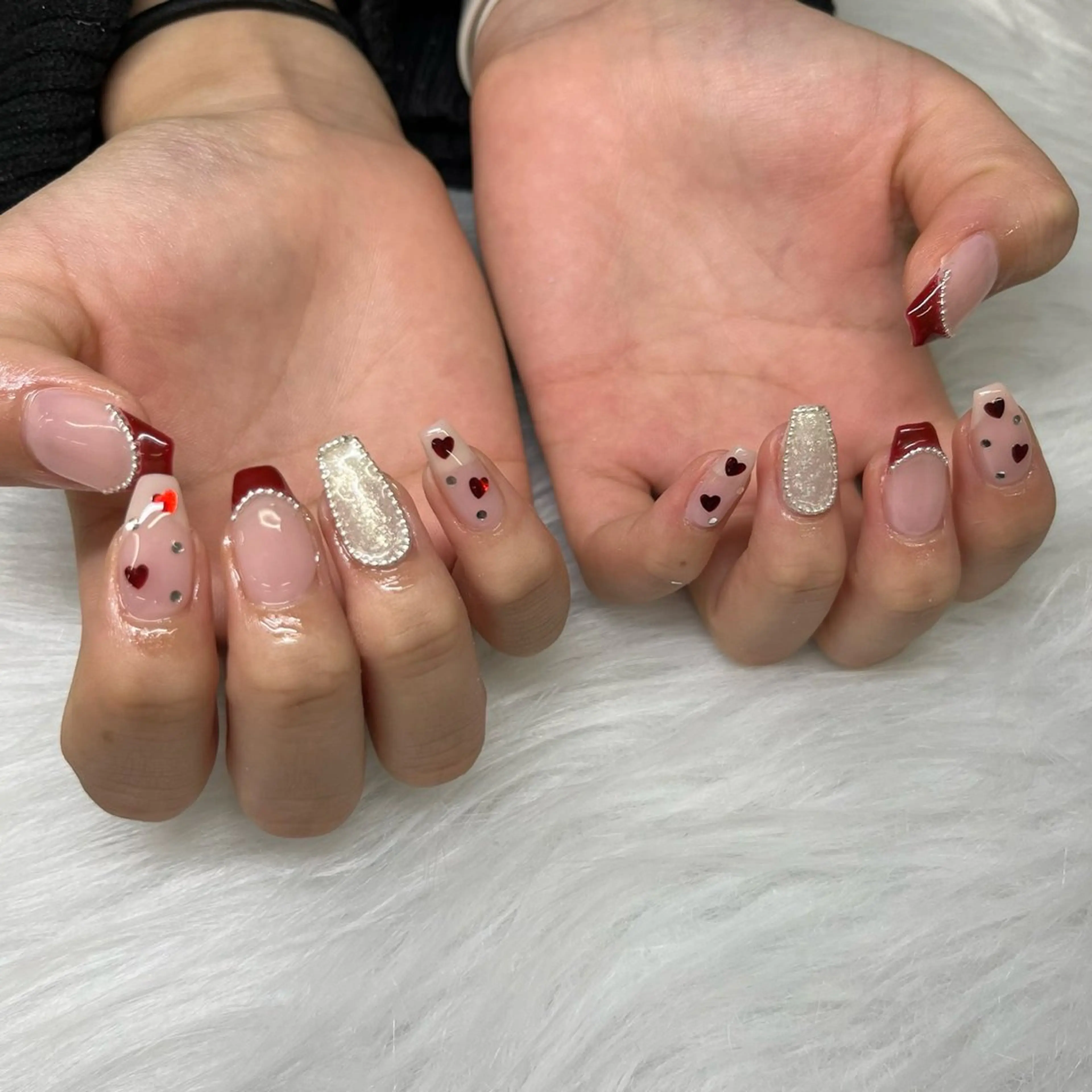 ネイル ハンドネイル フットネイル PEEKABOO京橋 EYE&NAILのマツエク・マツパデザイン