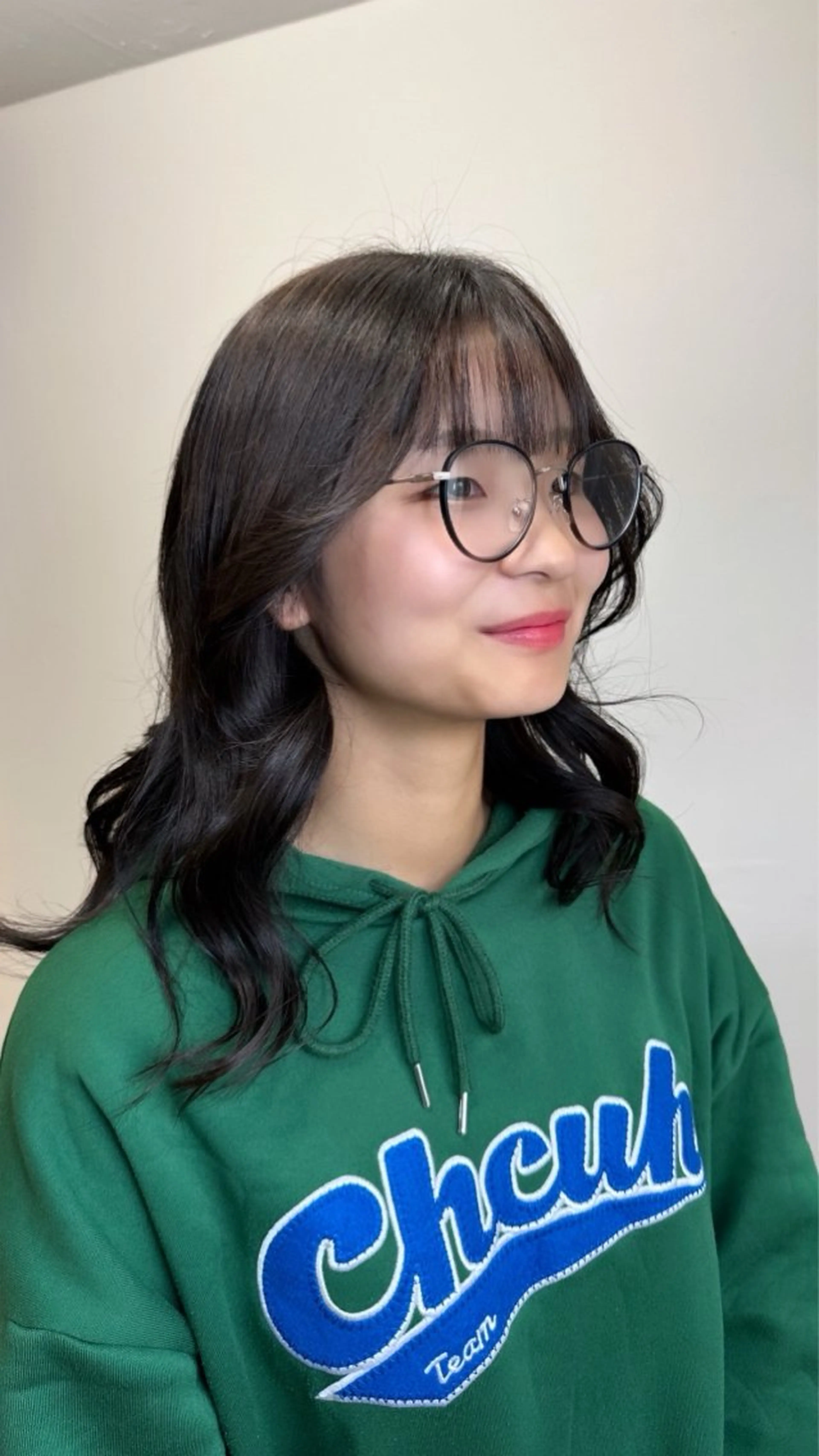 セミロング カラー カット ヘアカラー トリートメント 艶髪カラー/レイヤ ー支持No.1renのヘアスタイル