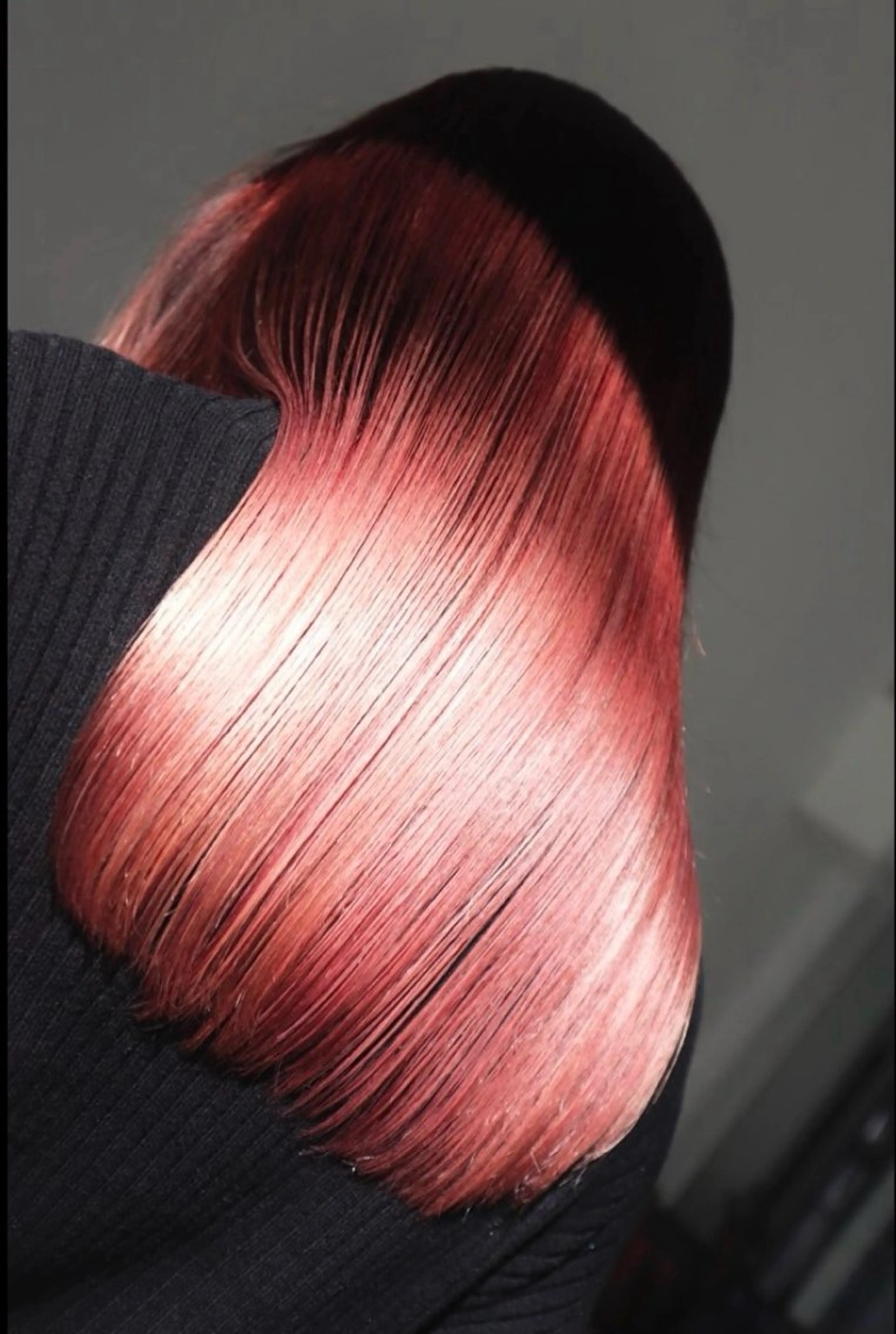 ロング 縮毛矯正 カワダ リュウセイのヘアスタイル