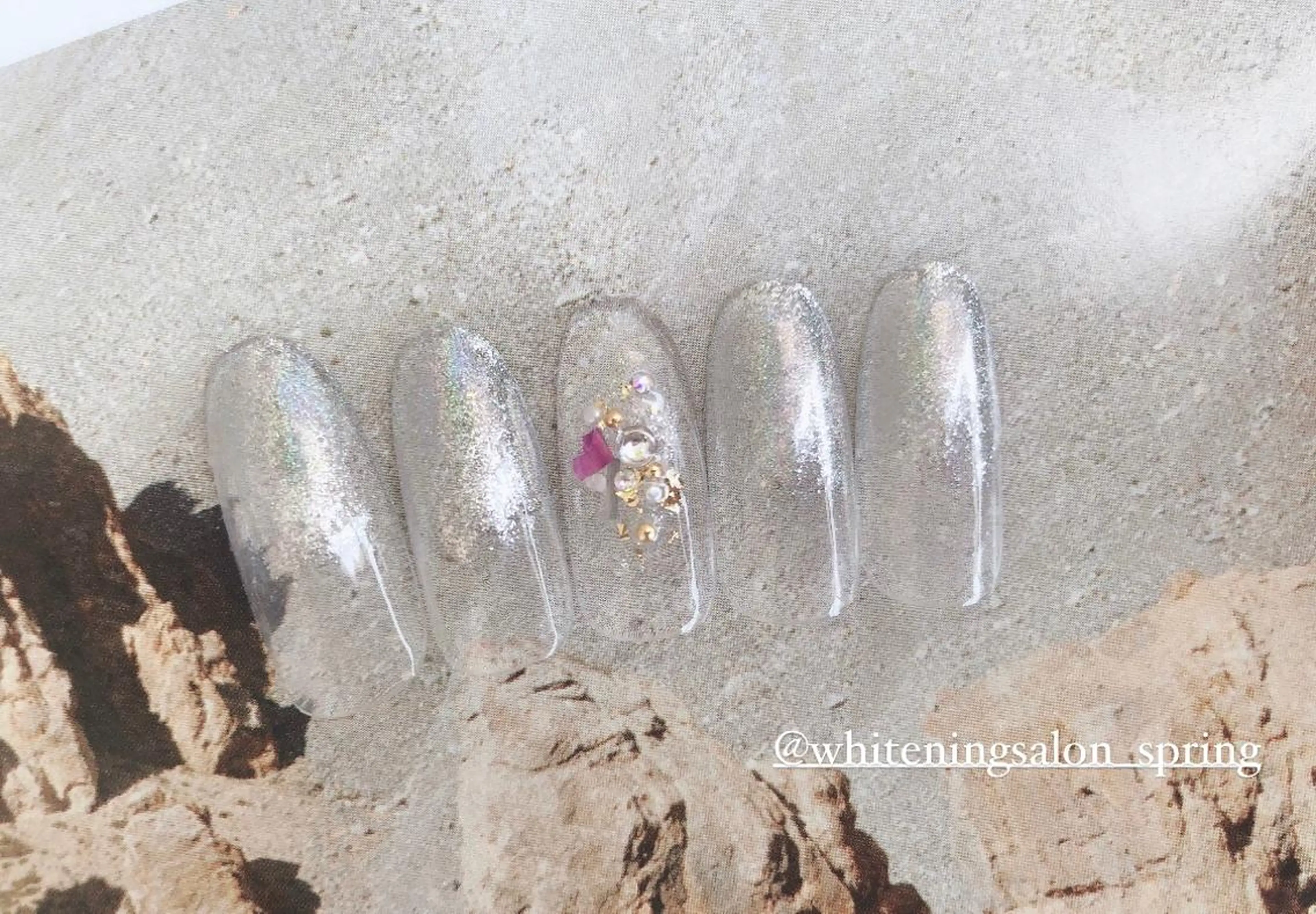 ネイル シンプルネイル 冬ネイル Nakao Hitomiのネイルデザイン