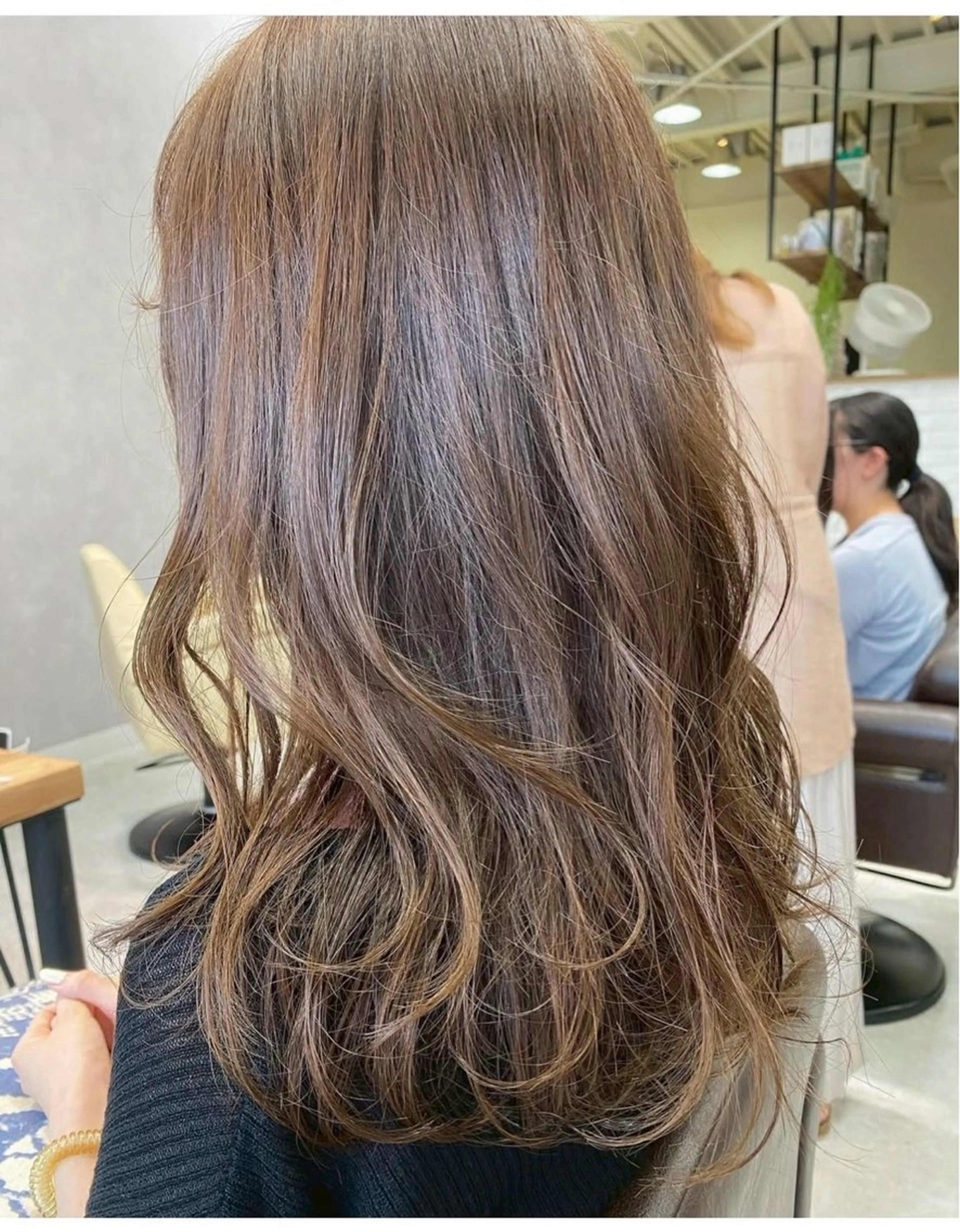 カラー ヘアカラー 🫧顔まわりカット 🫧山中沙希のヘアスタイル