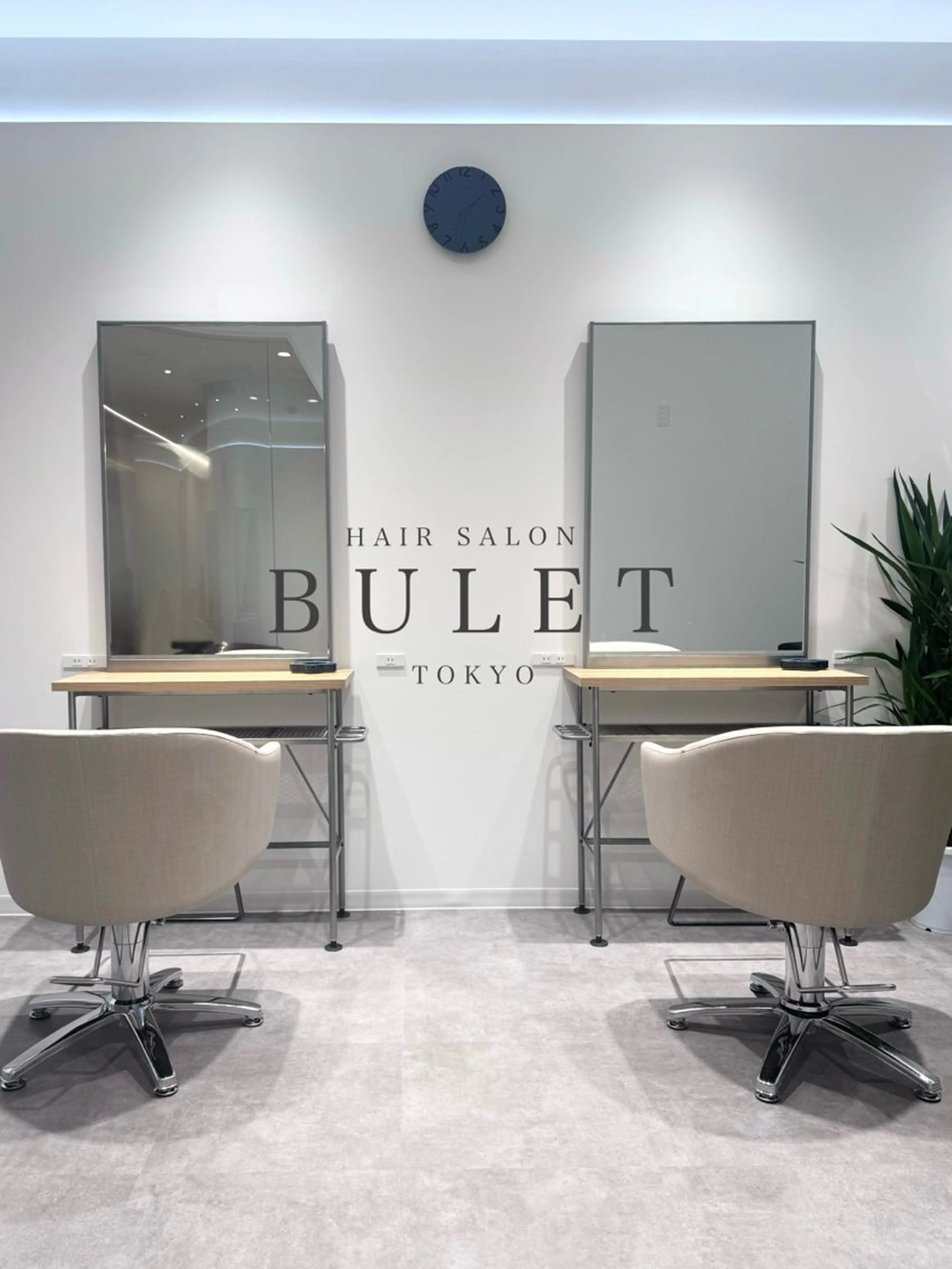 カット ヘアカラー foto所属・𝐁𝐋𝐔𝐄𝐓 /代表 / 荒井史行のヘアスタイル