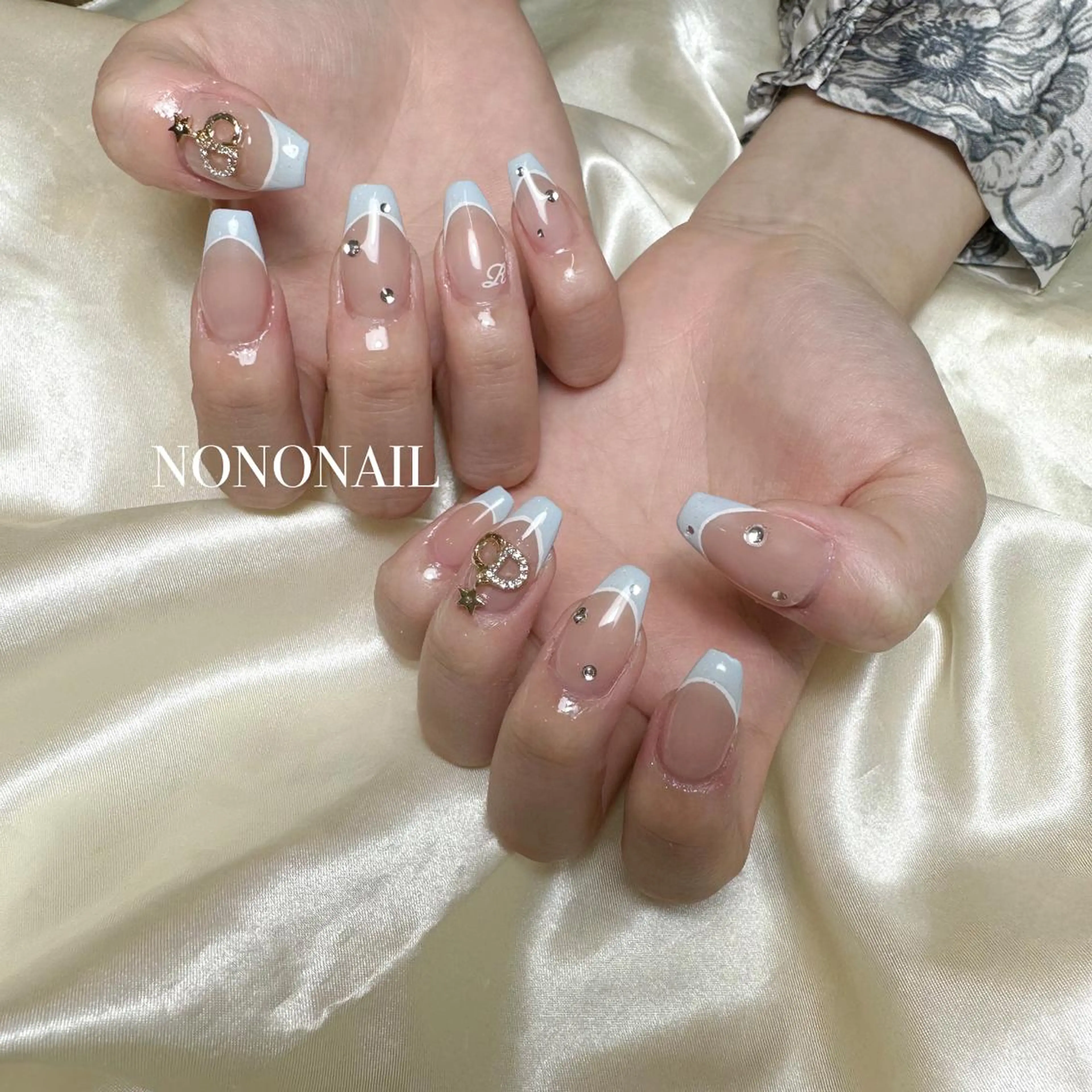 ネイル チークネイル フラッシュネイル ハート キラキラネイル 韓国ネイル ume hairsalon所属・nono/ 熊取ネイルサロンのネイルデザイン