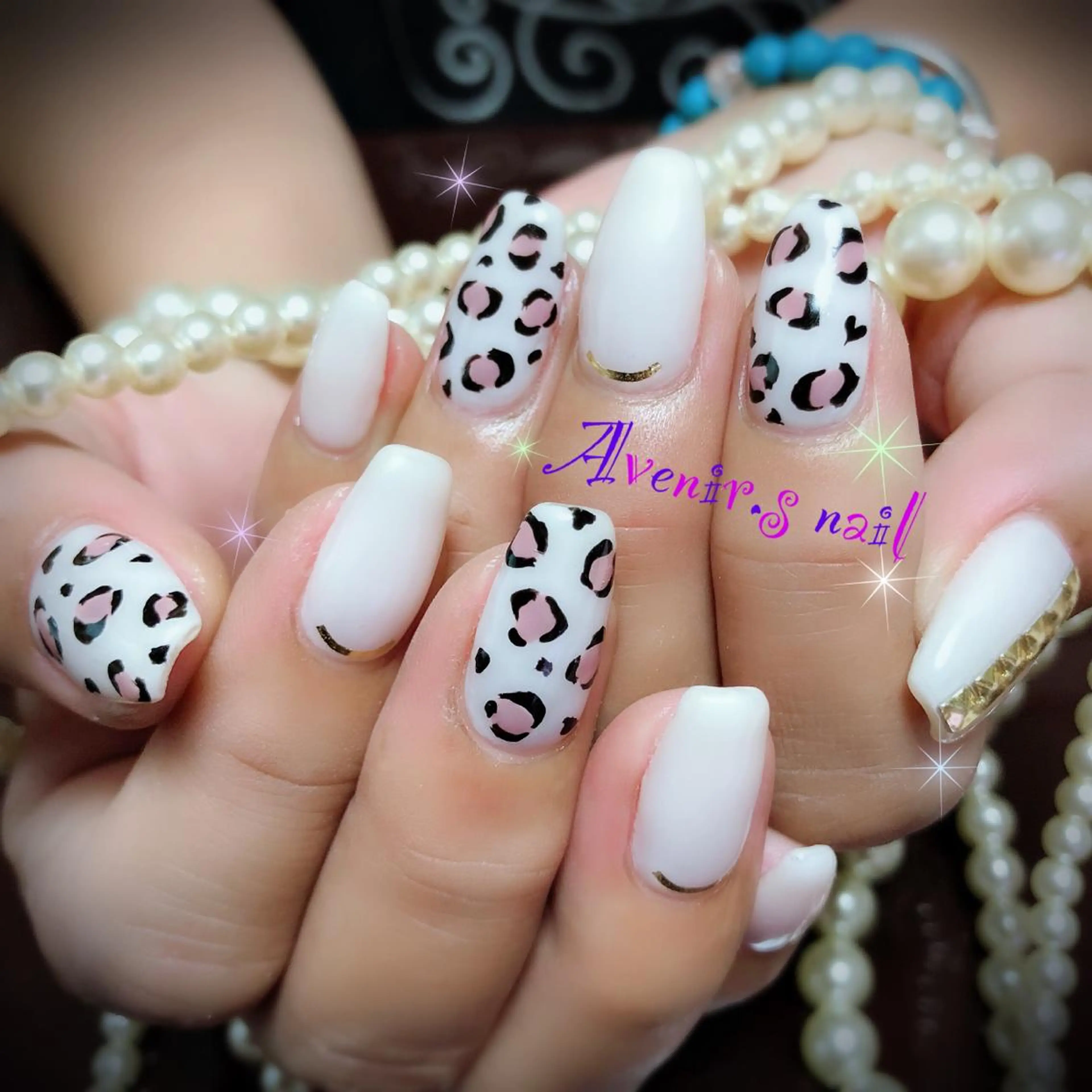 ネイル アートネイル Home Salon Avenir.のネイルデザイン