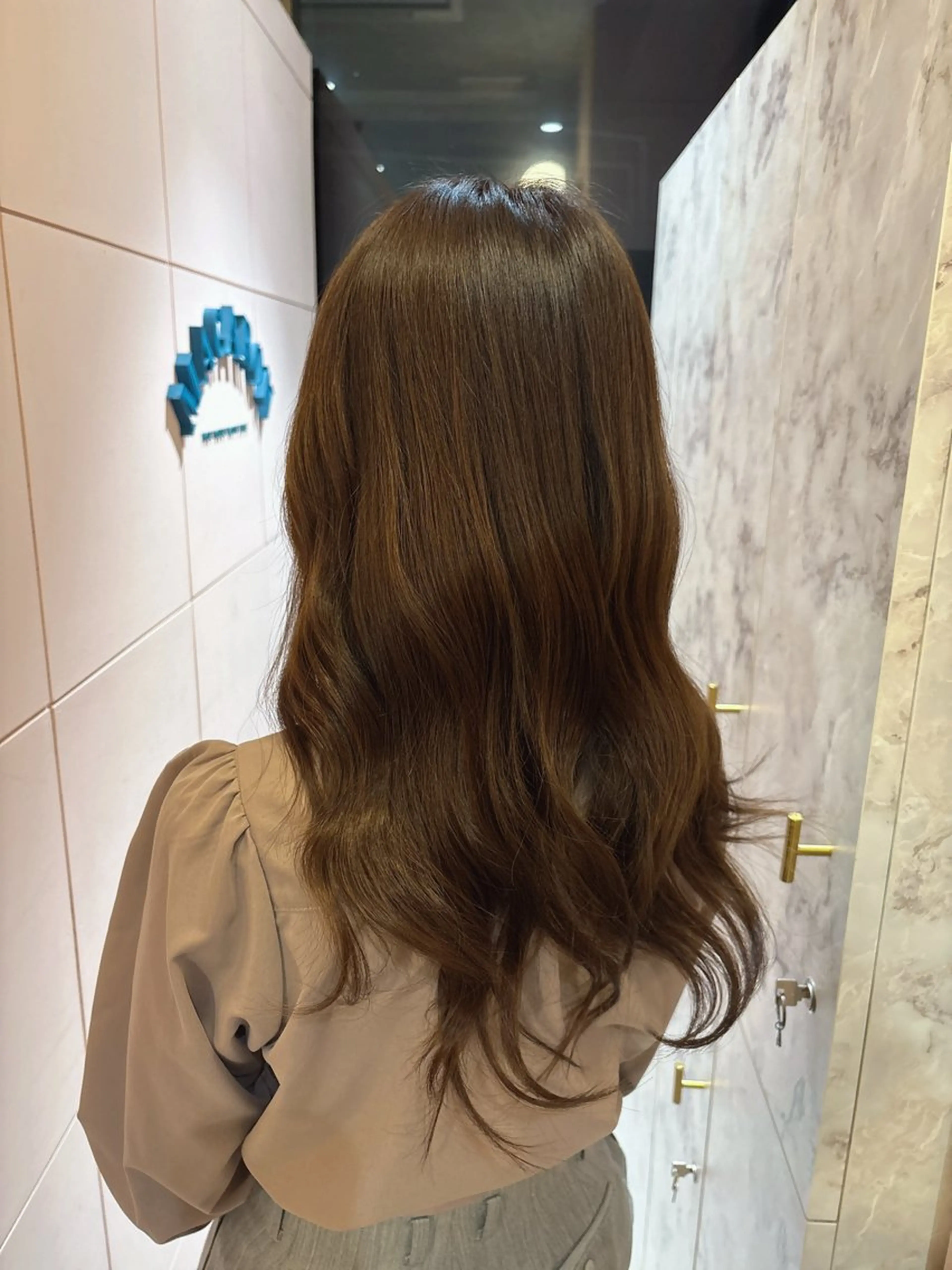 カラー ベージュカラー 透明感カラー ヘアカラー 笹木 怜羅のヘアスタイル