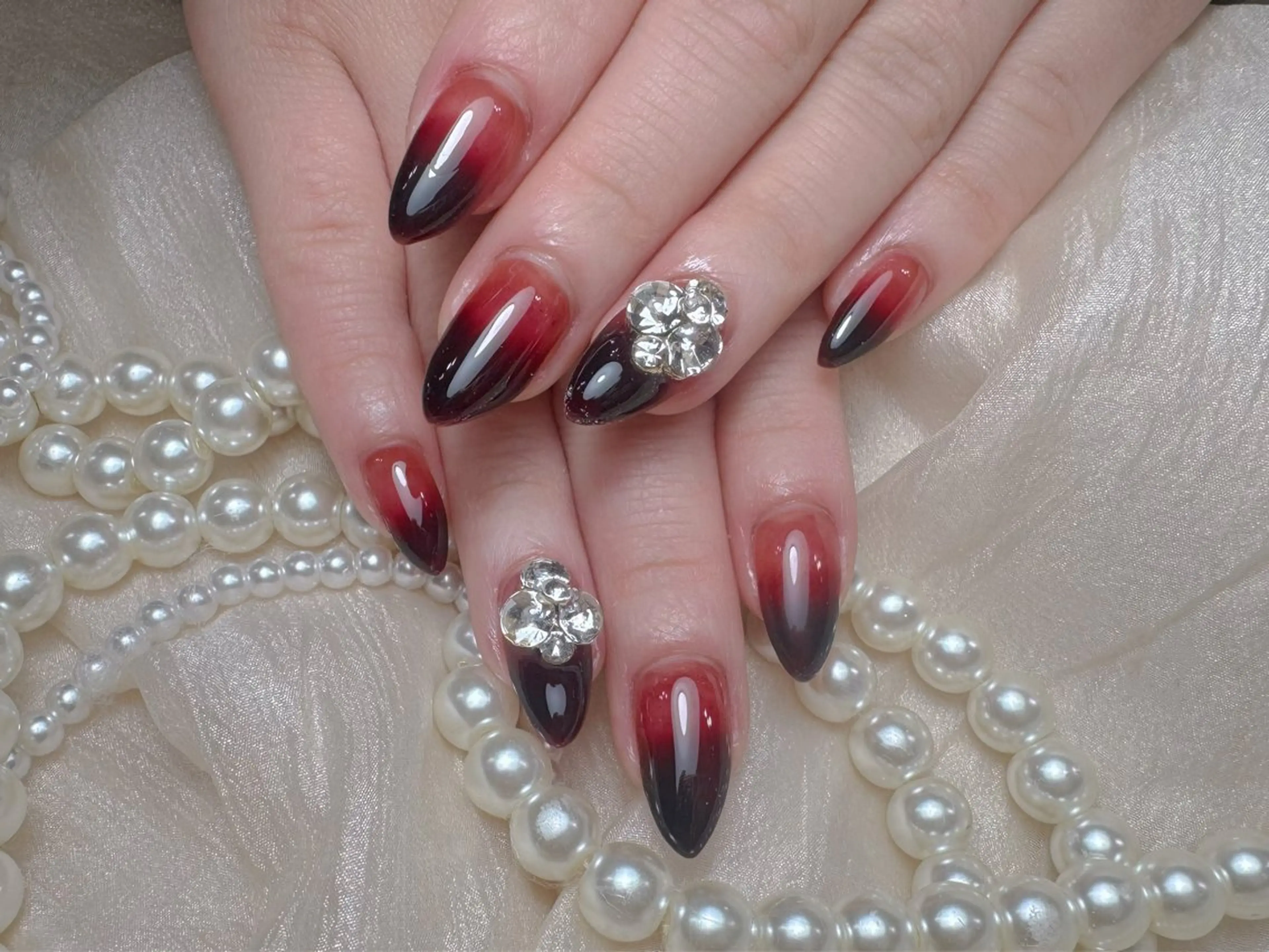 ネイル マジックミラー所属・マジック ミラーのネイルデザイン