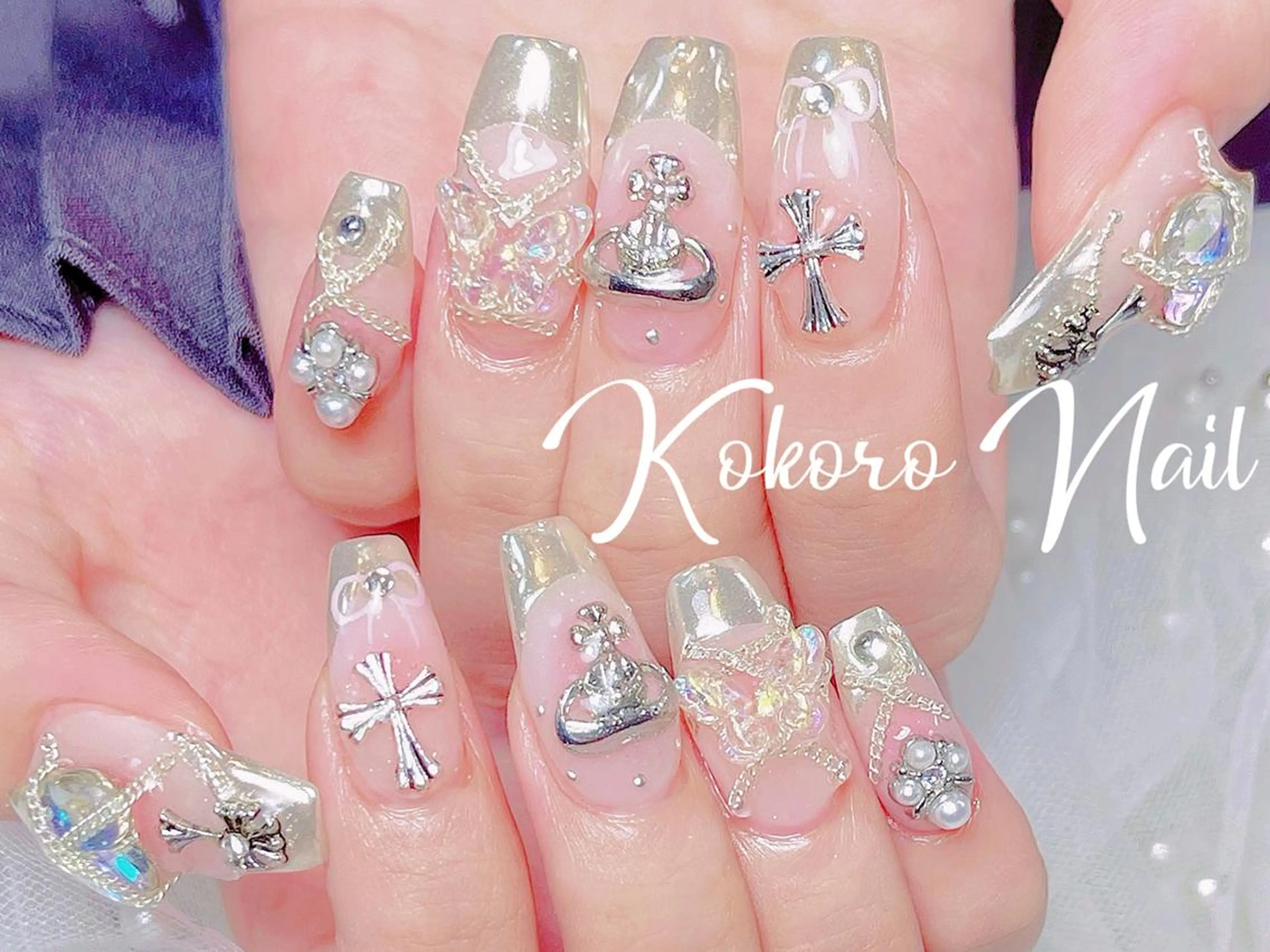 ネイル Hawchumi 💅のネイルデザイン
