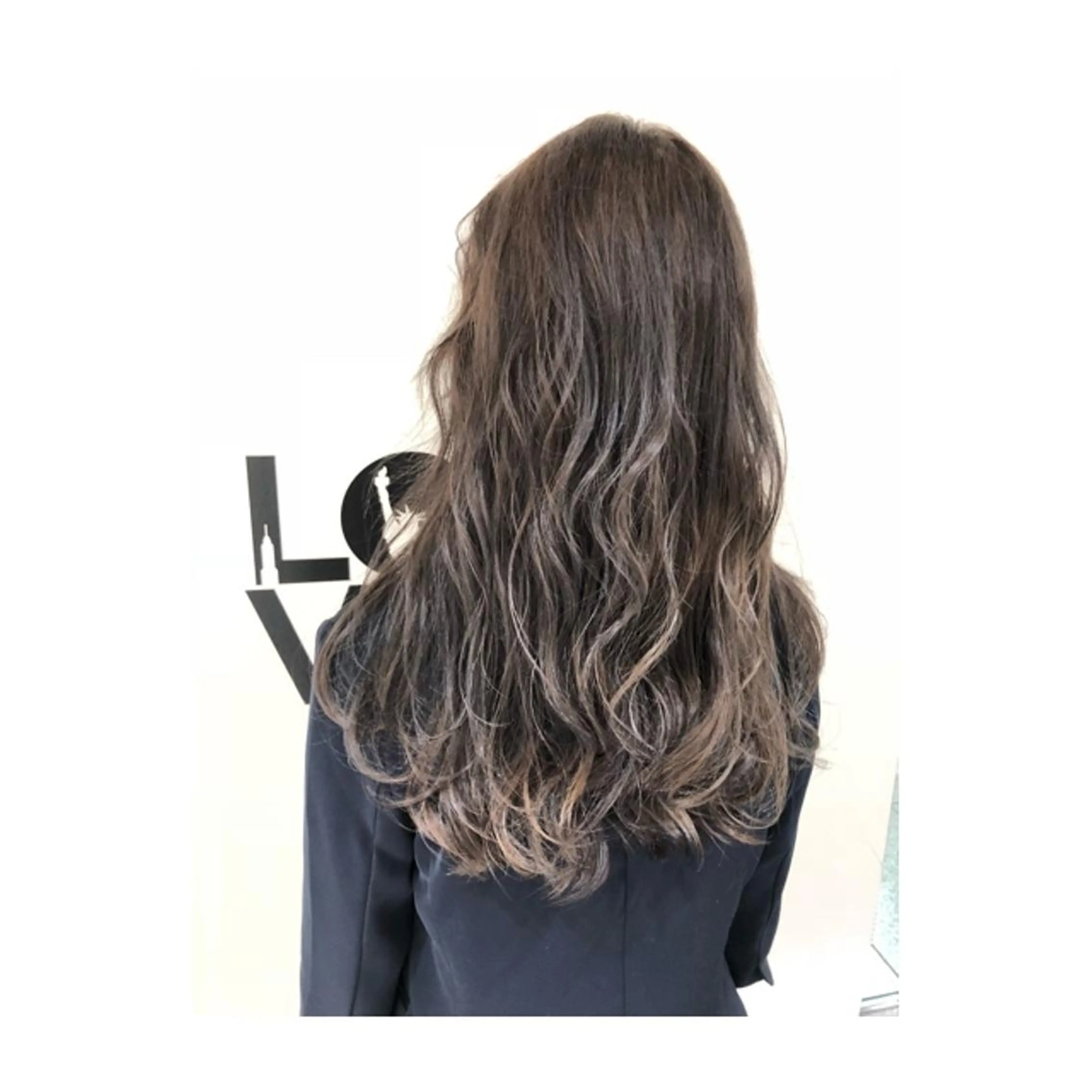 ロング アッシュ ショートが得意✂️ 藤城建太のヘアスタイル