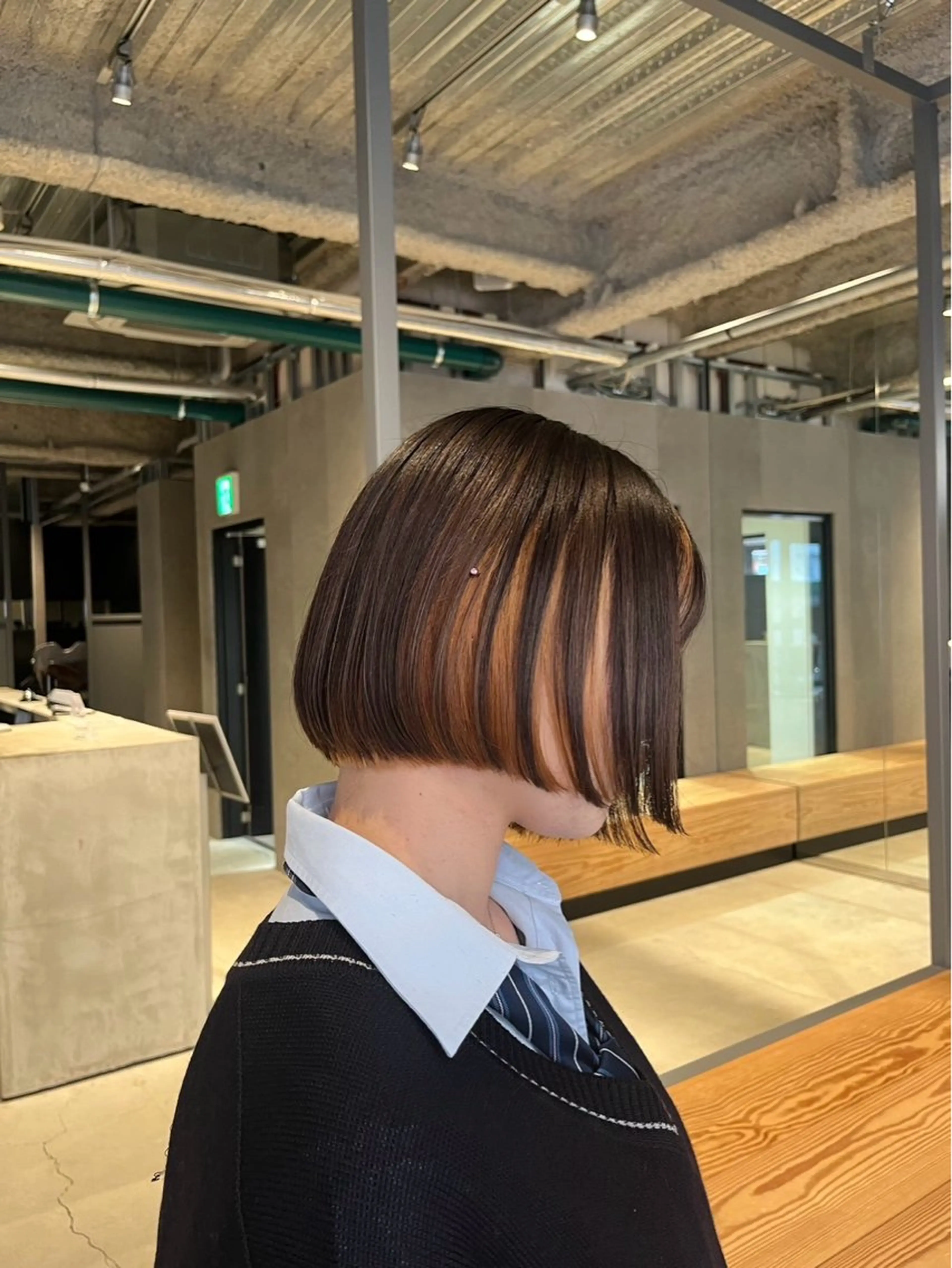ショート ヘアカラー ALBUM୨୧ momokaのヘアスタイル