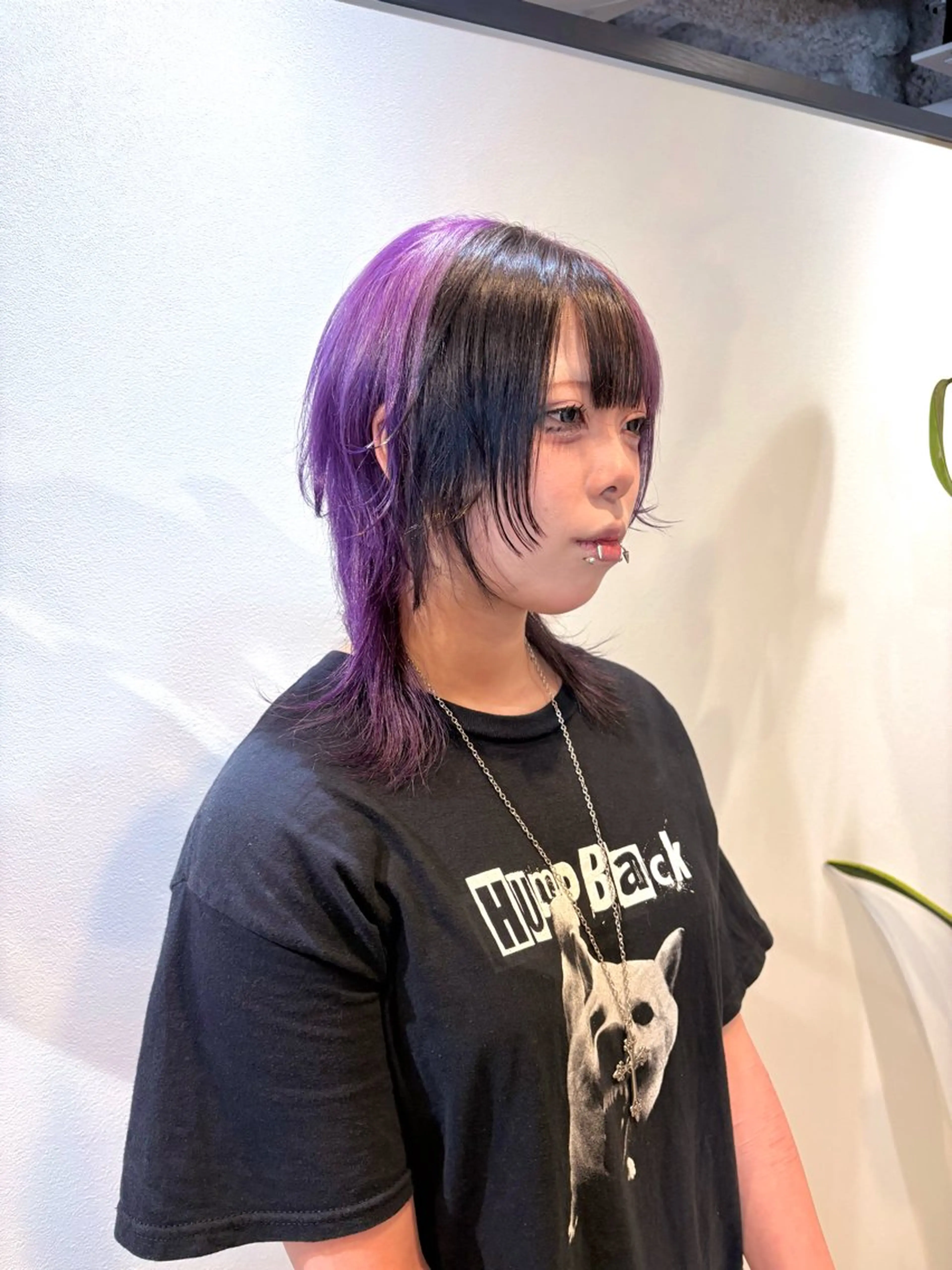 ミディアム レイヤーカット ウルフカット カット ヘアカラー トリートメント ショート/レイヤー/ ボブ/安本和史のヘアスタイル