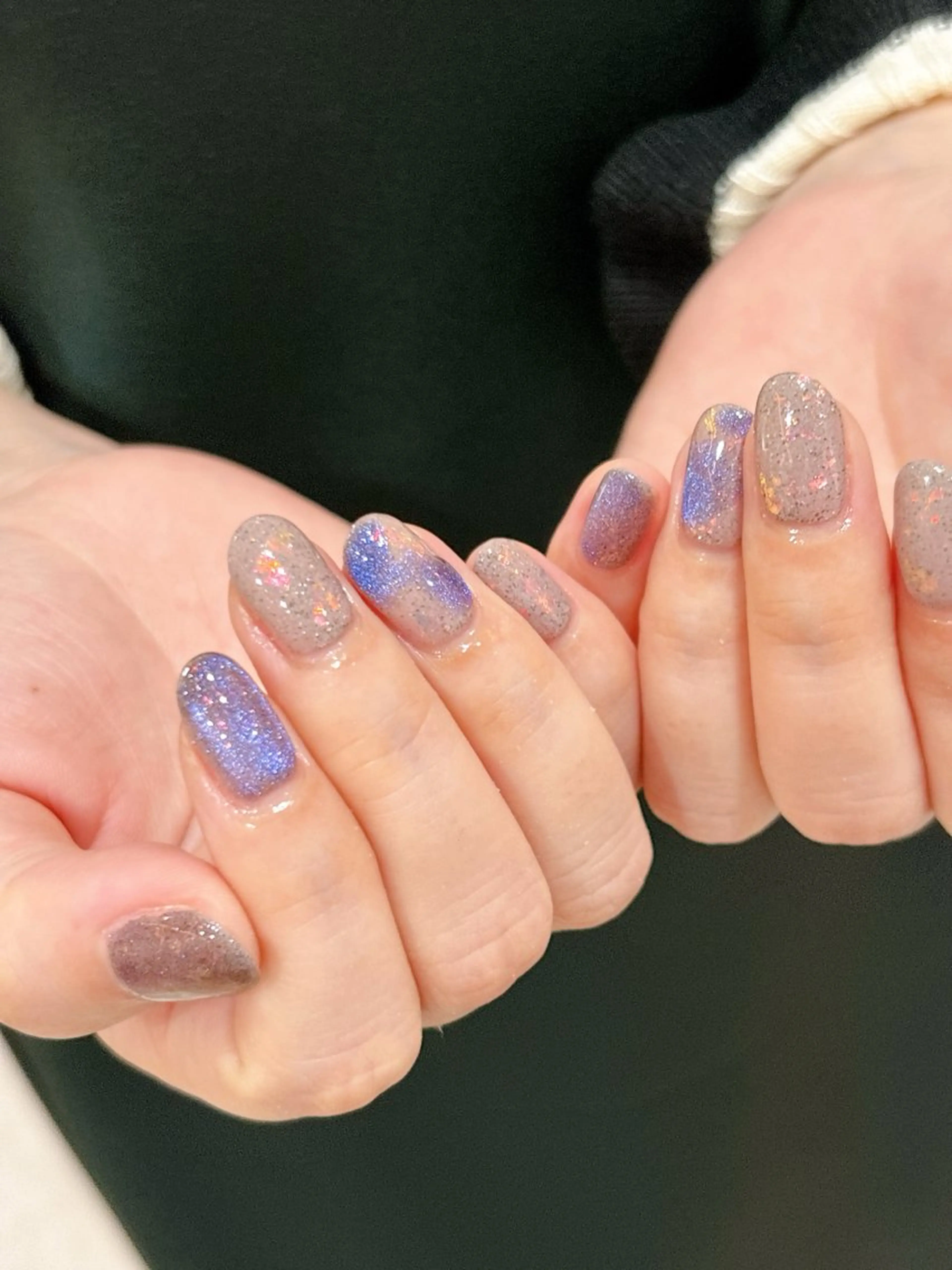 ネイル マグネットネイル ミラーネイル ニュアンスネイル ハンドネイル 大澤 香奈子のネイルデザイン