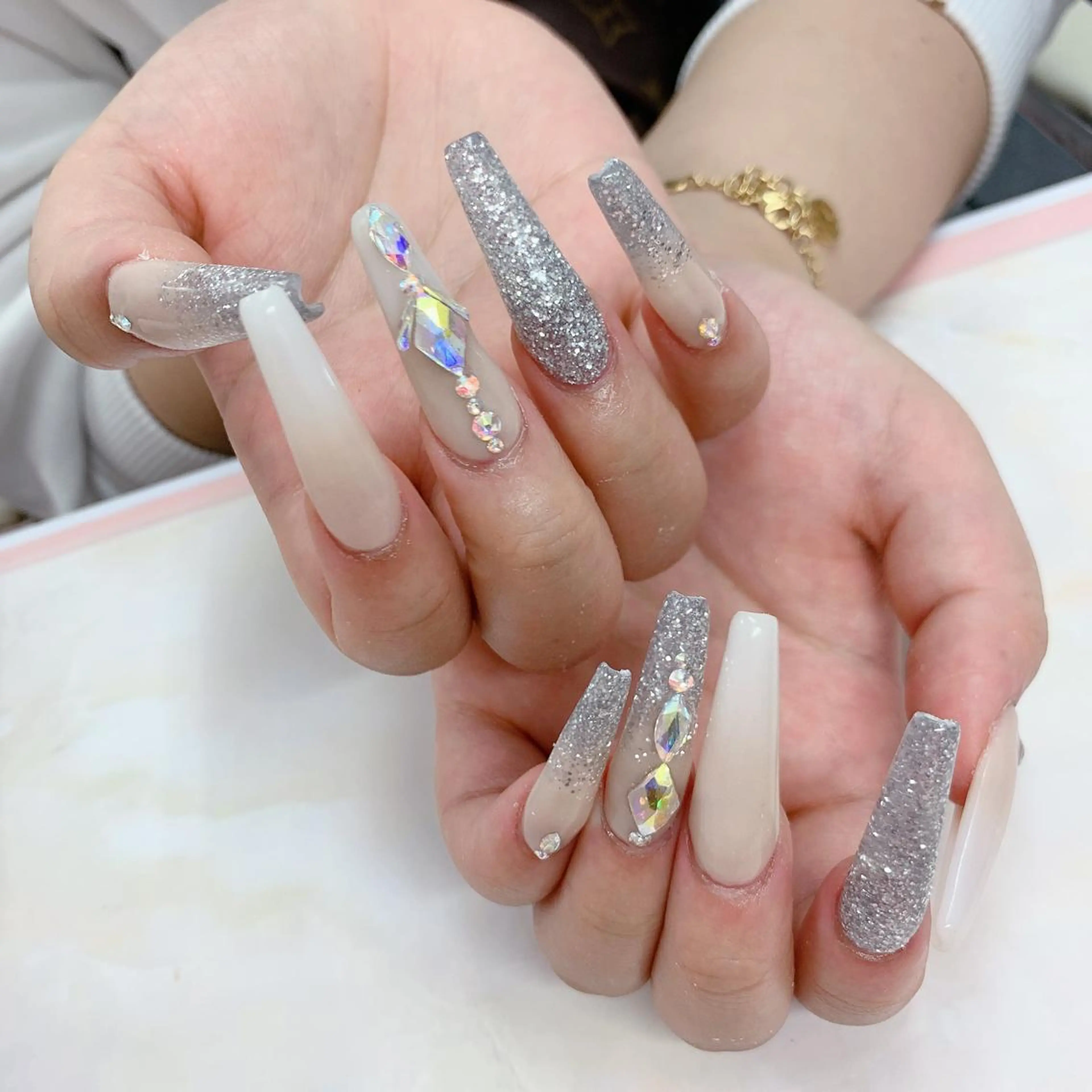 ネイル ハンドネイル NailSalonMooN所属・Nail Salon MooNのネイルデザイン