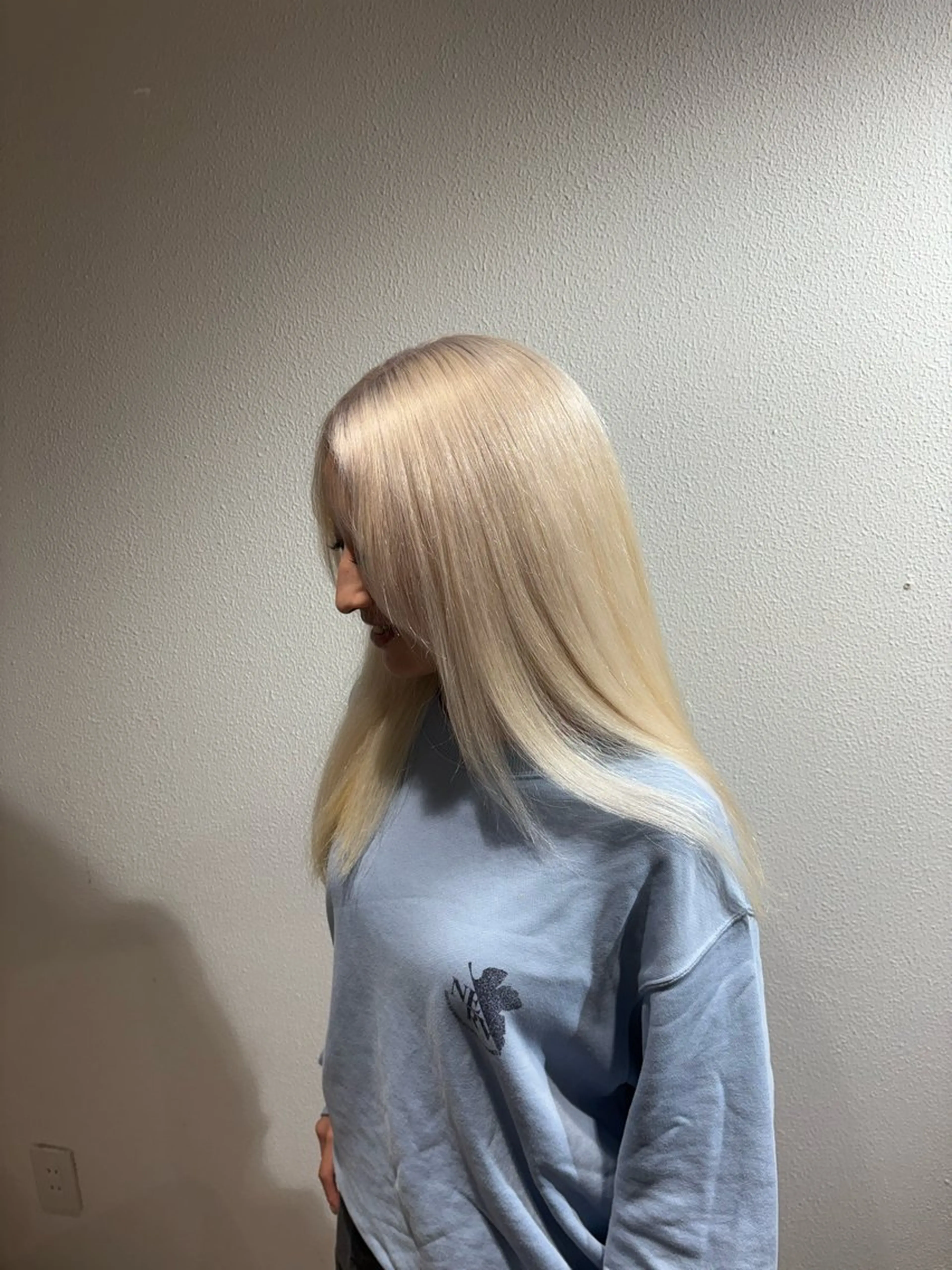 カラー ブロンド ホワイトブロンド ヘアカラー ヘアセット Seleneコウキ ブリーチ/ハイトーンのヘアスタイル
