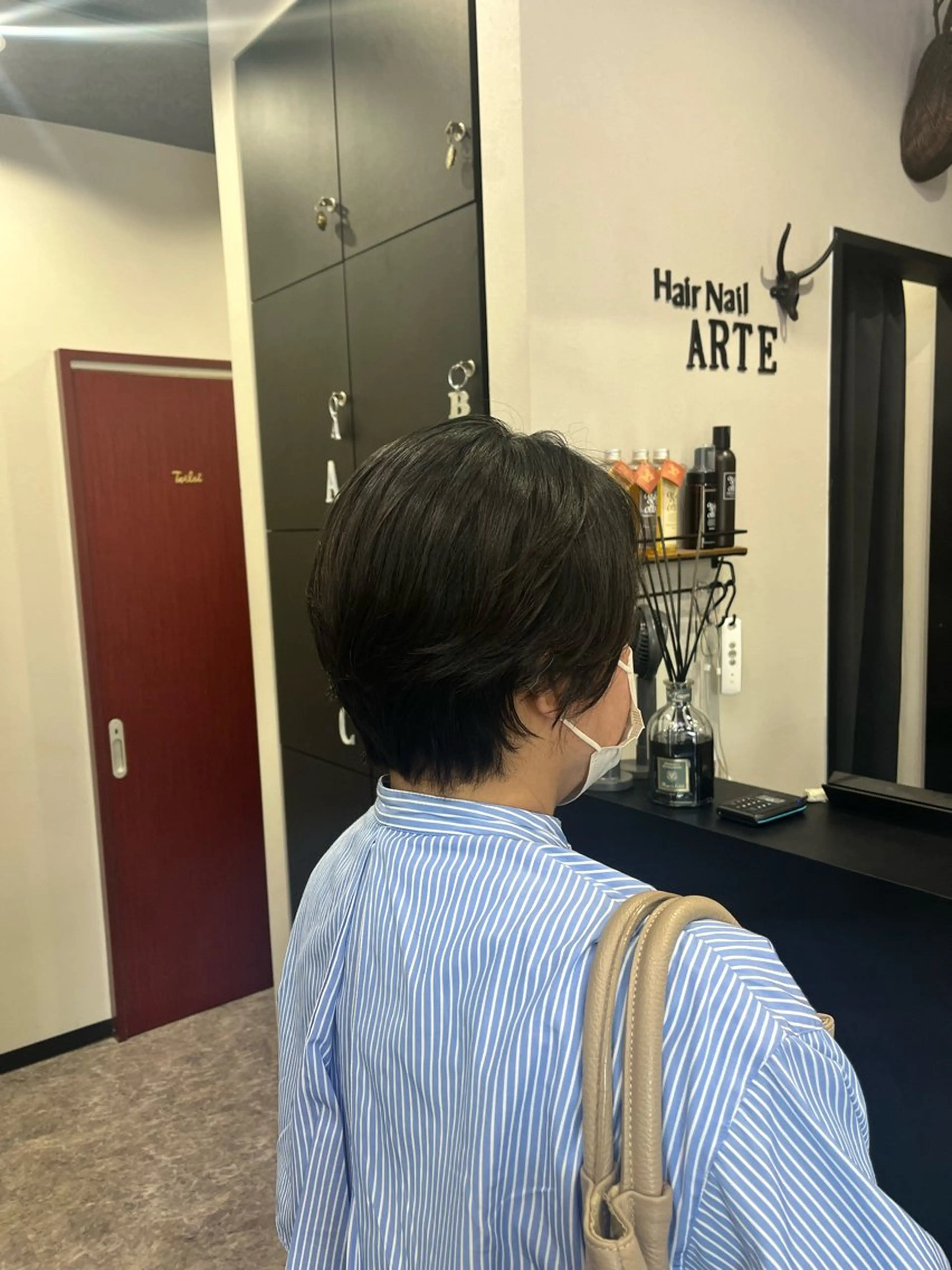 ショート カット 友滝 真菜美のヘアスタイル