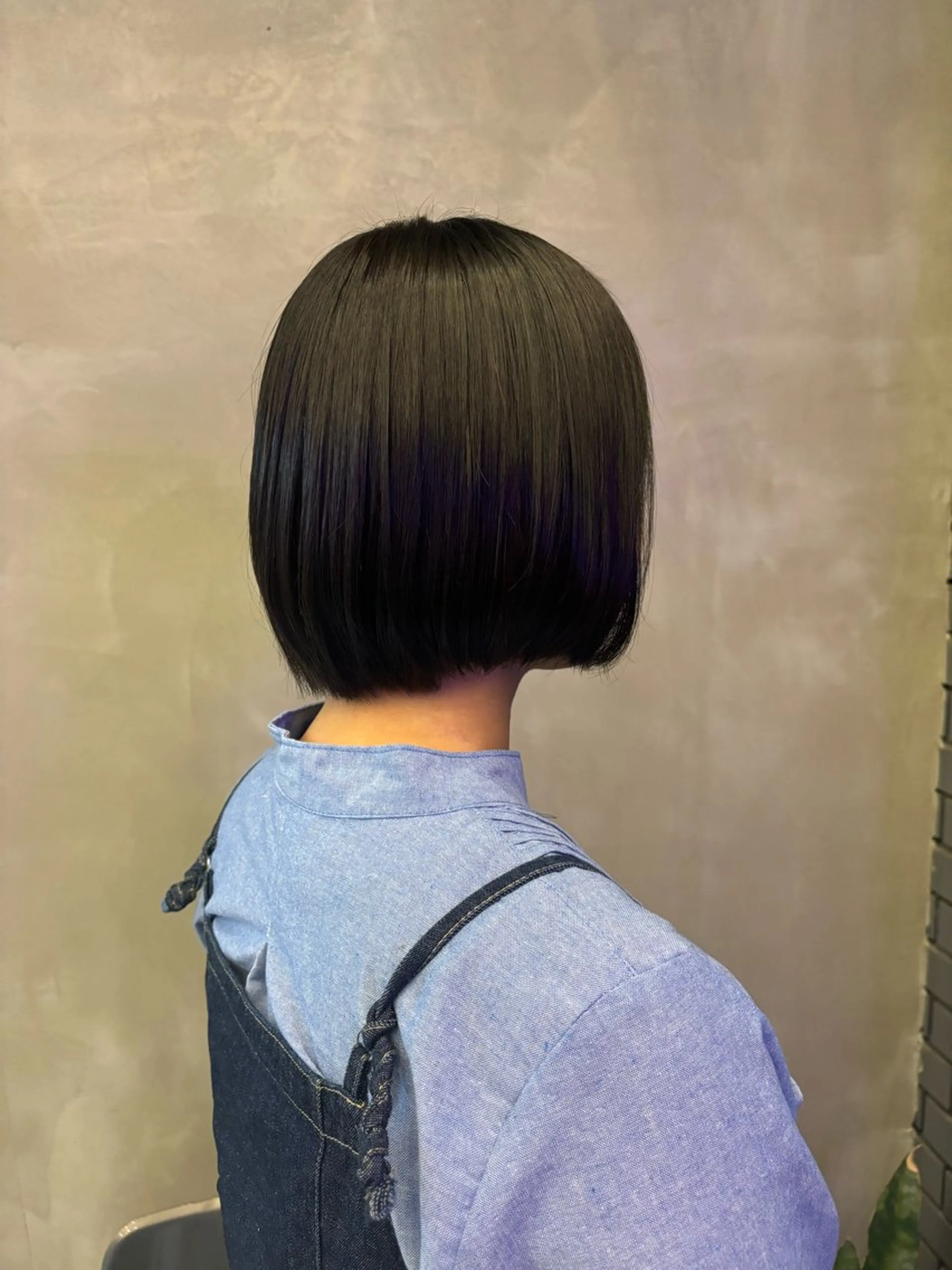 ショート カラー ボブ ikii+D.Log大和八木駅前店所属・田中 綾乃のヘアスタイル
