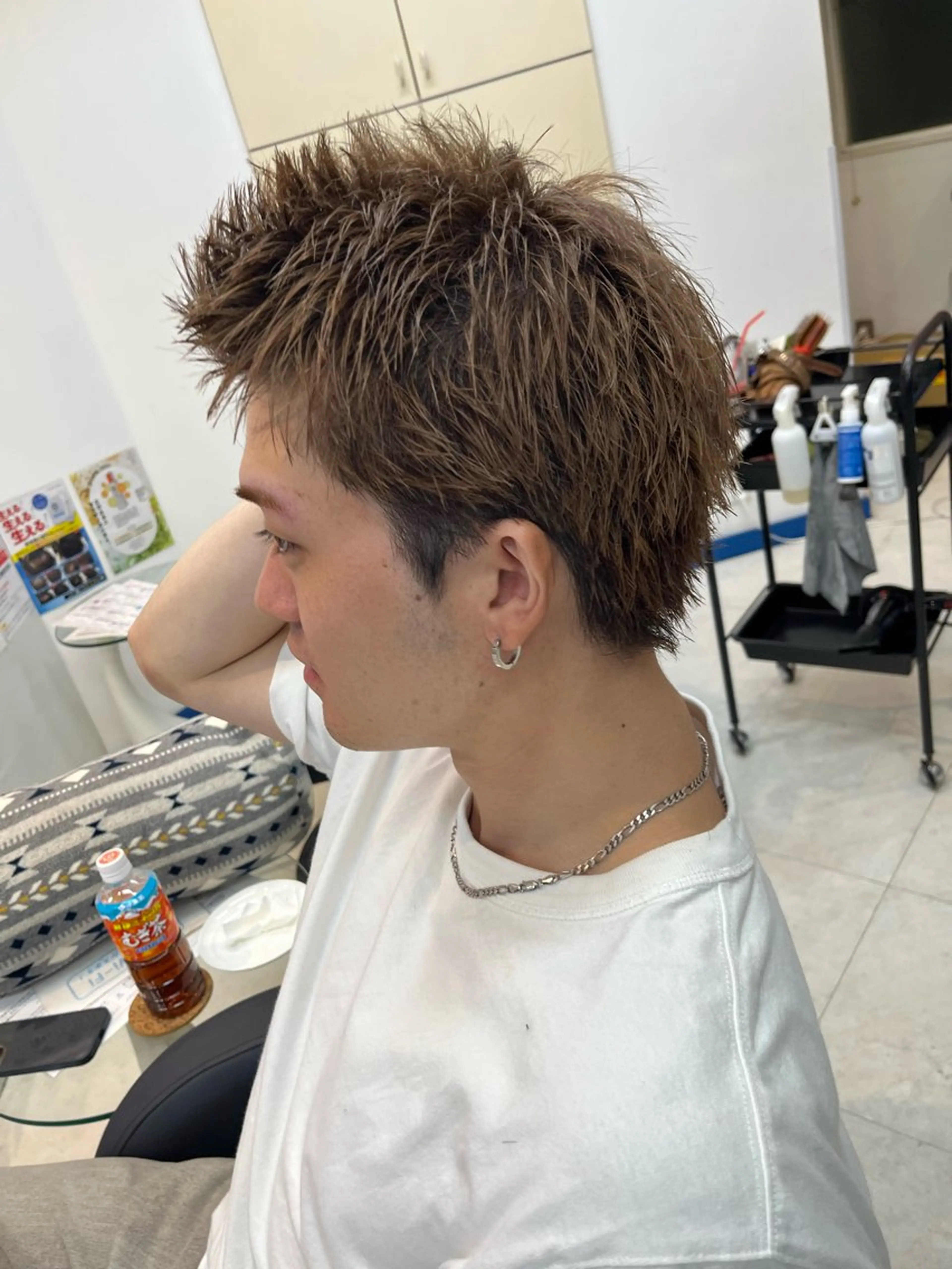 メンズ ヘアカラー 86futureshair所属・岡田 麻矢のヘアスタイル