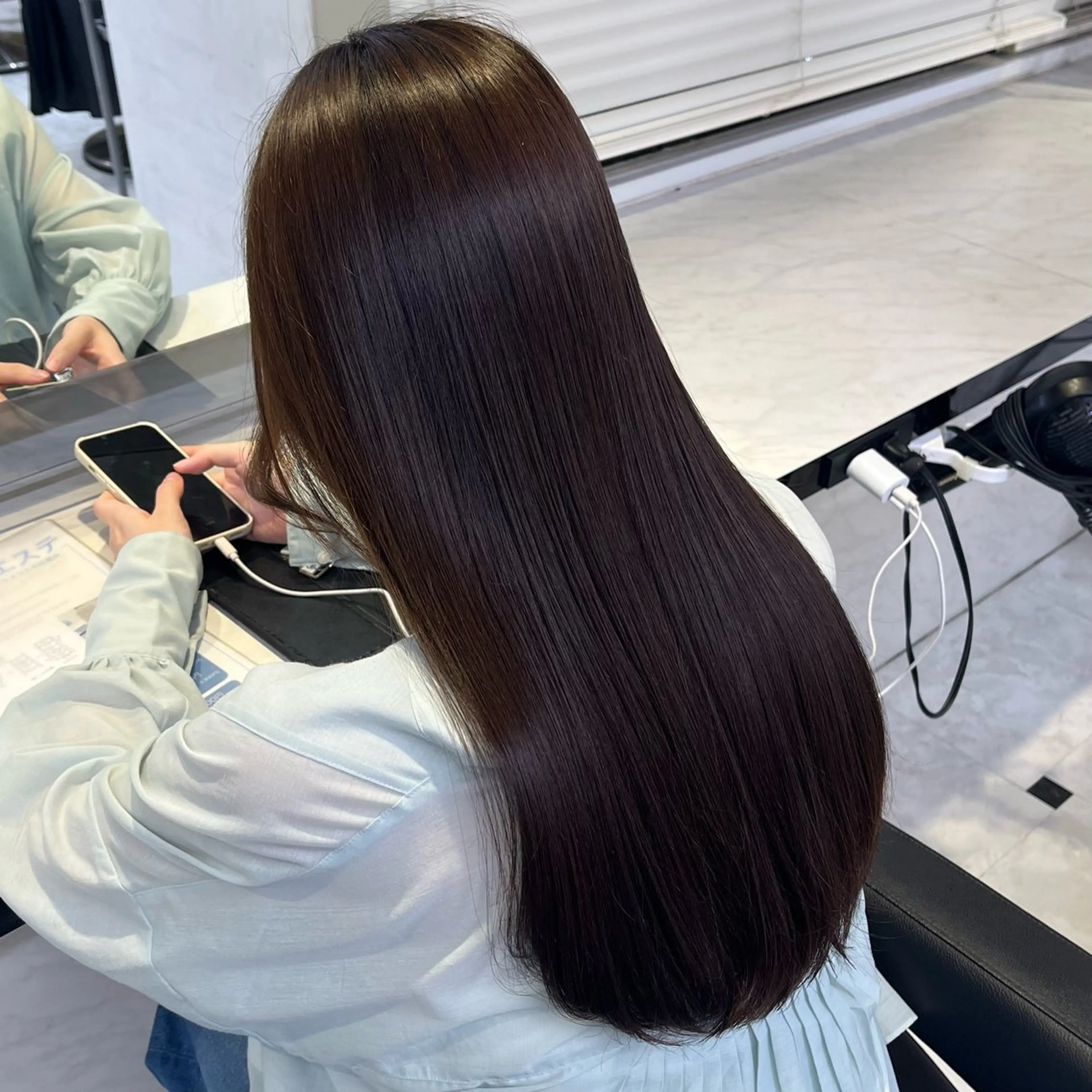 セミロング カラー ヘアアレンジ トリートメント 🍒透明感カラー🌨 🥕ハイトーンカラーのヘアスタイル