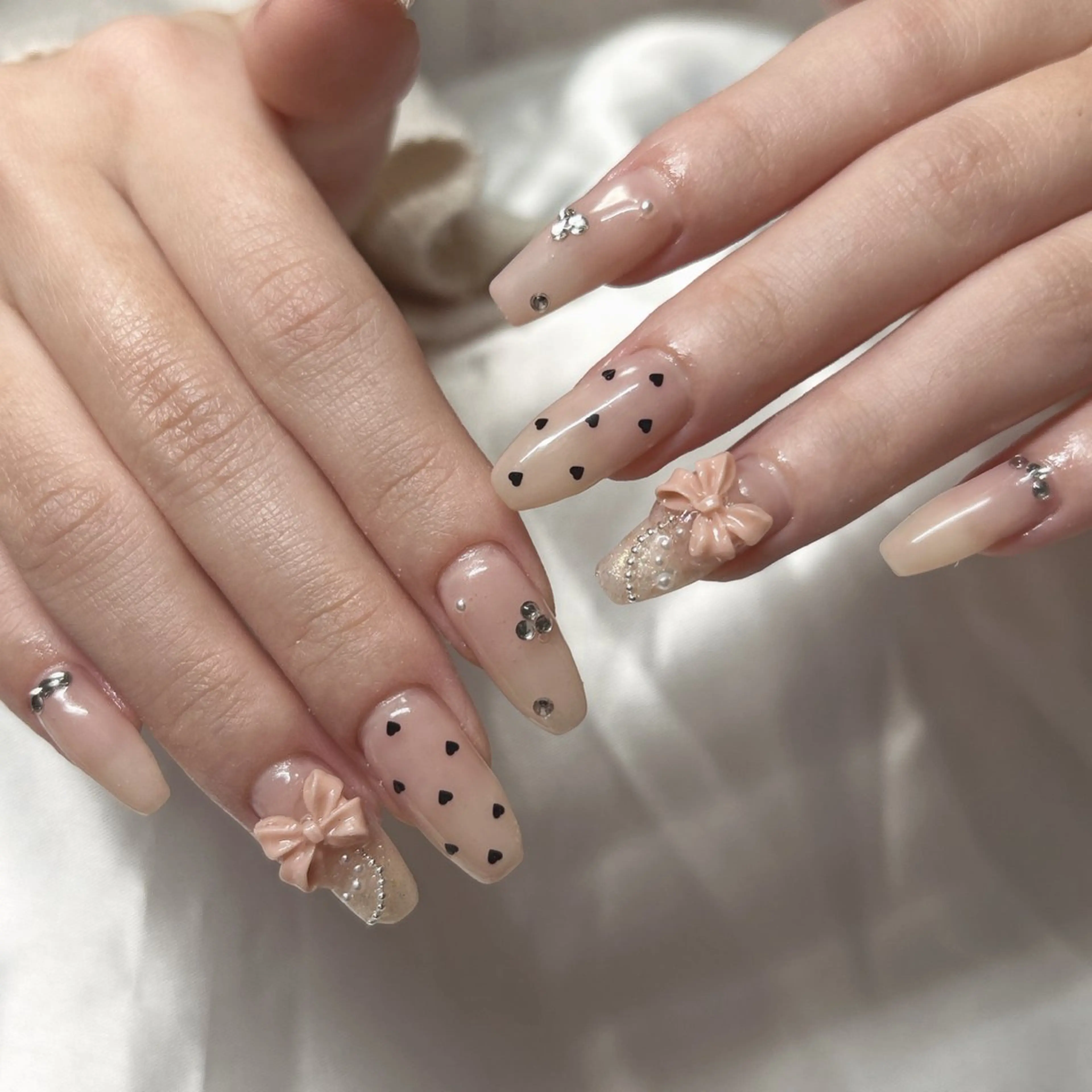 ネイル ハンドネイル n.bebe nail所属・N. bebeのネイルデザイン