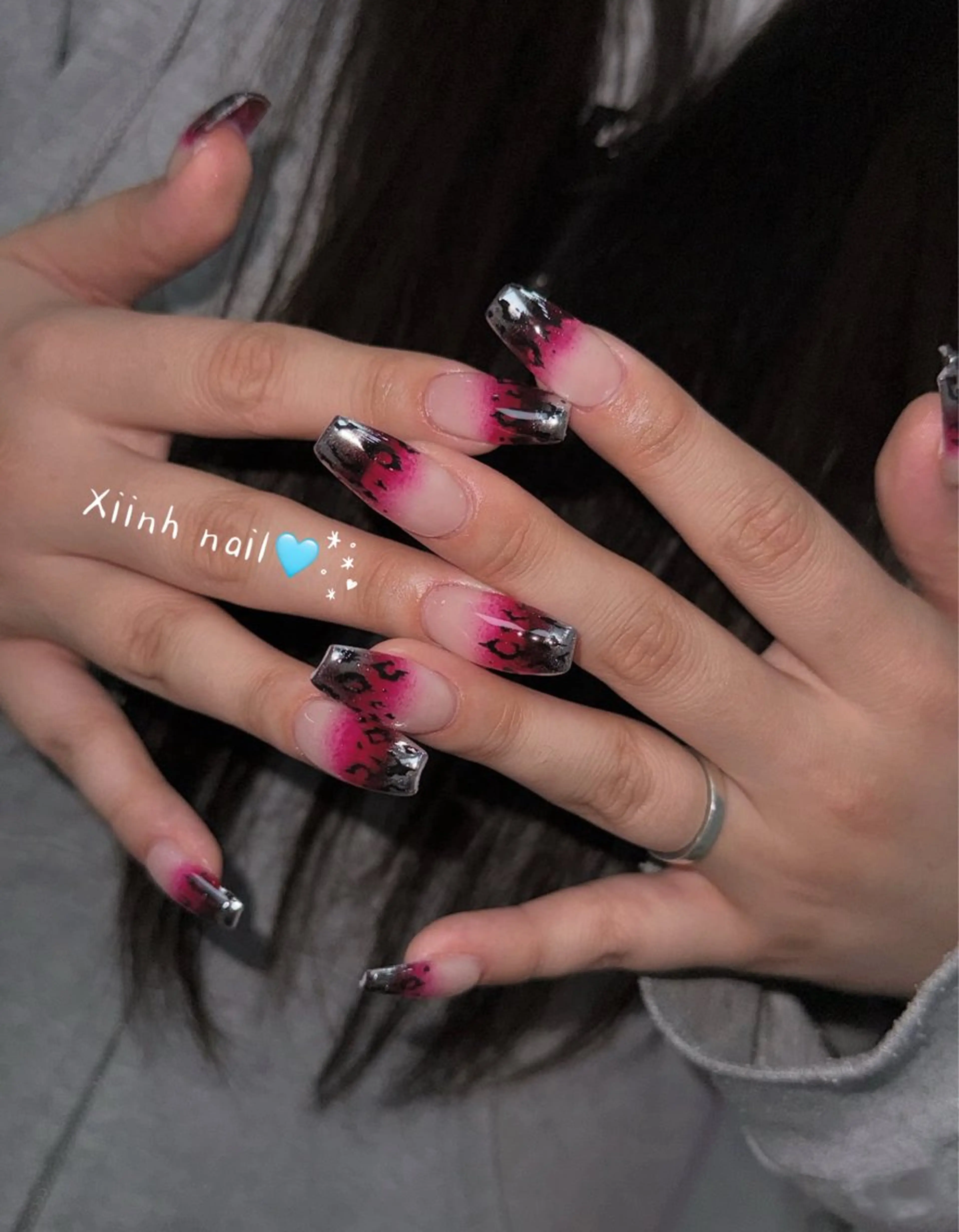 ネイル ブラウン チークネイル 桜ネイル 長さ出し フットネイル ハンドネイル XIINH NAIL SALONのネイルデザイン