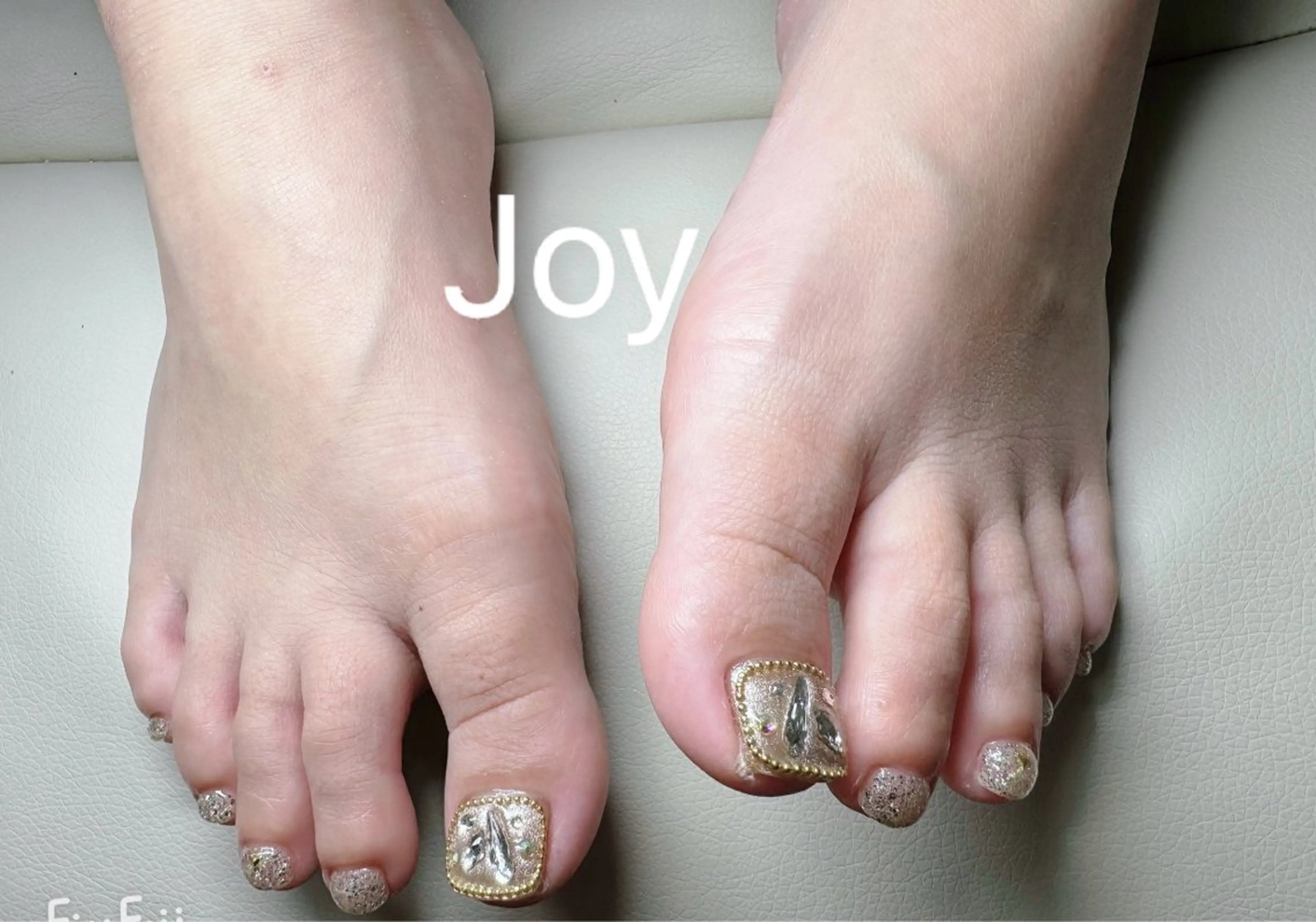 ネイル フットネイル 持ち込み ストーンネイル Nail Salon JOYのネイルデザイン