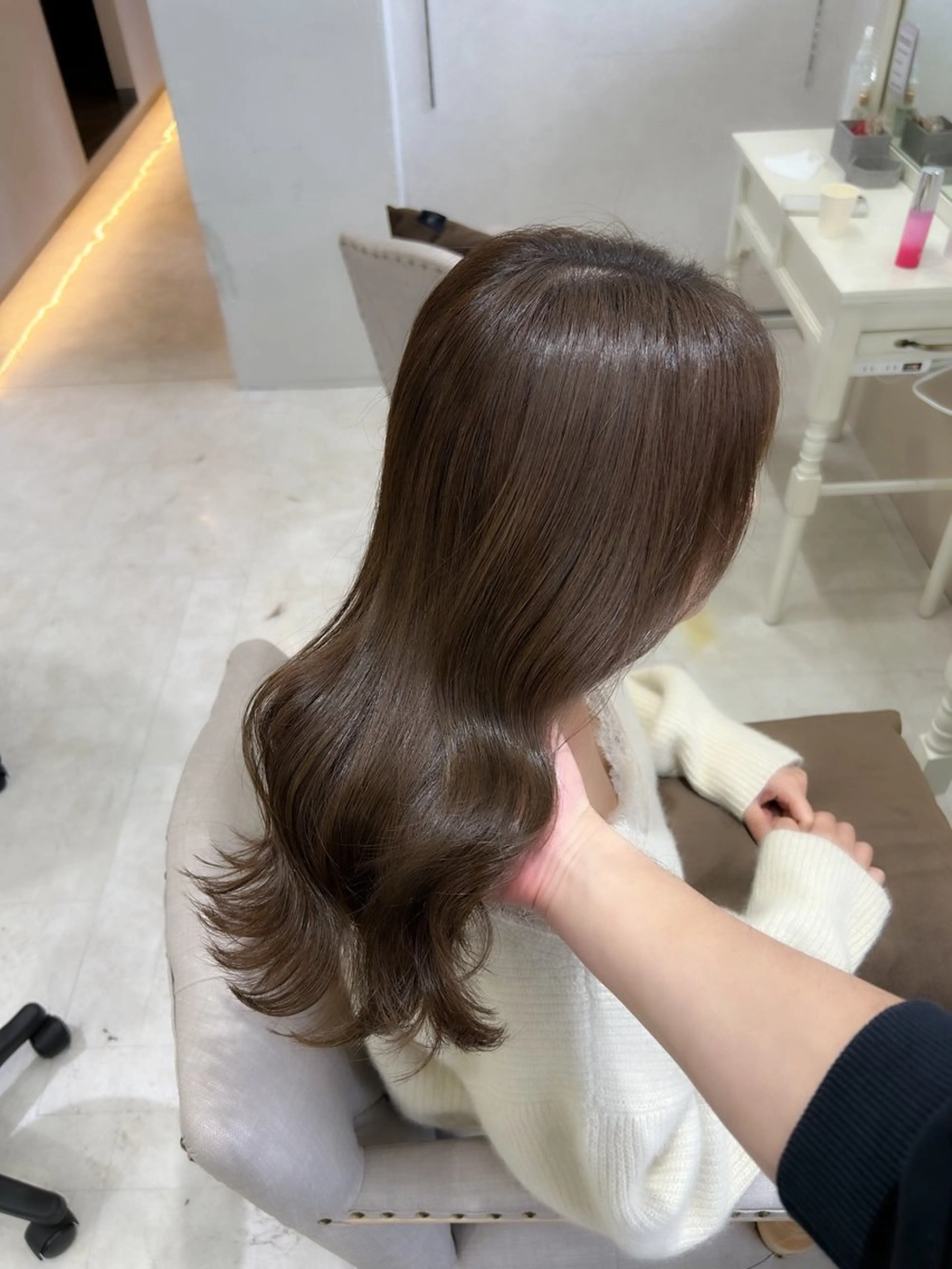 ロング カット ヘアカラー トリートメント 髪質改善× ブリーチなしyutoのヘアスタイル