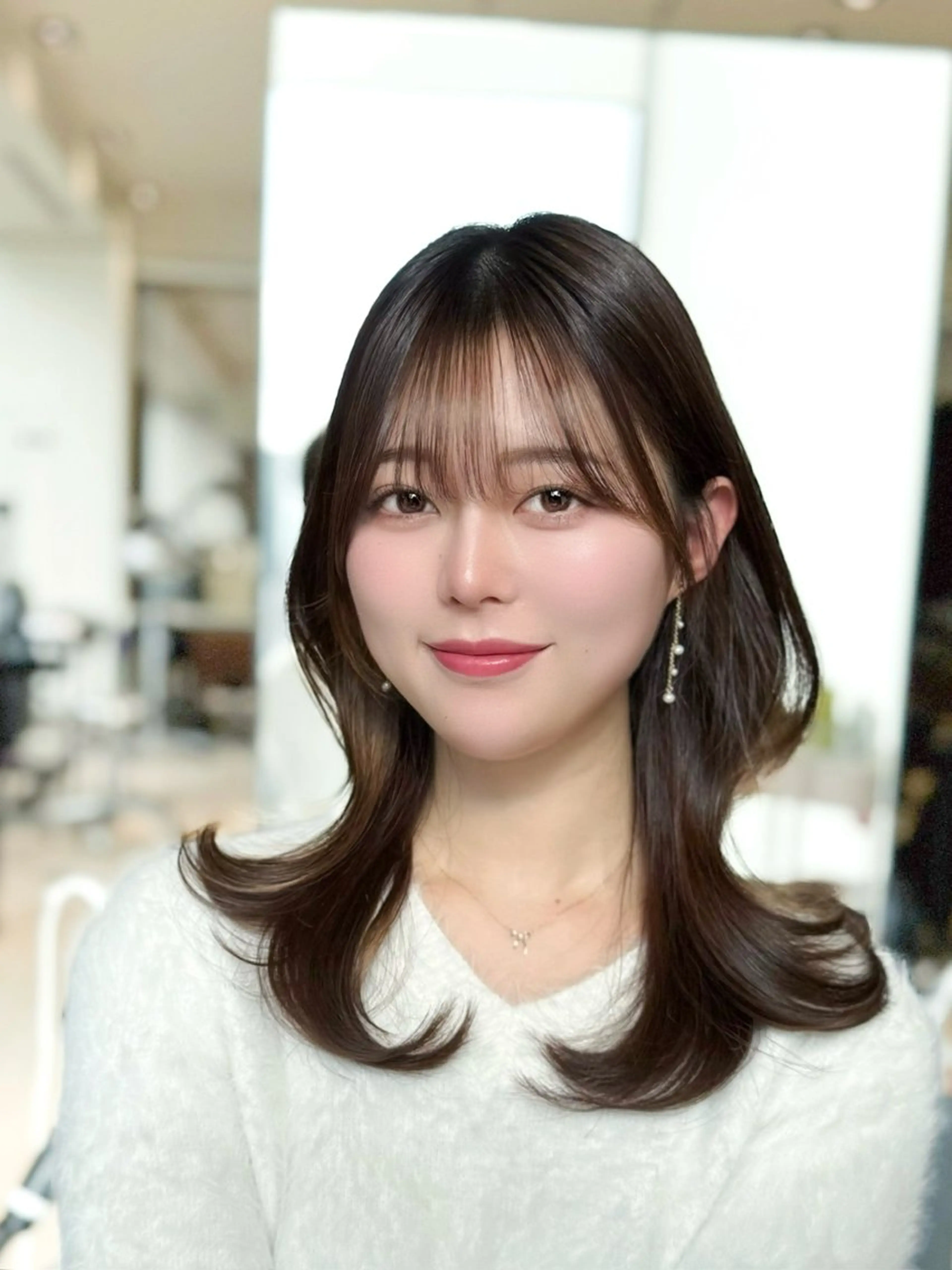 ミディアム カラー ヘアアレンジ カット ヘアカラー トリートメント 最小顔周りカット/ くびれヘア/窪田洸希のヘアスタイル