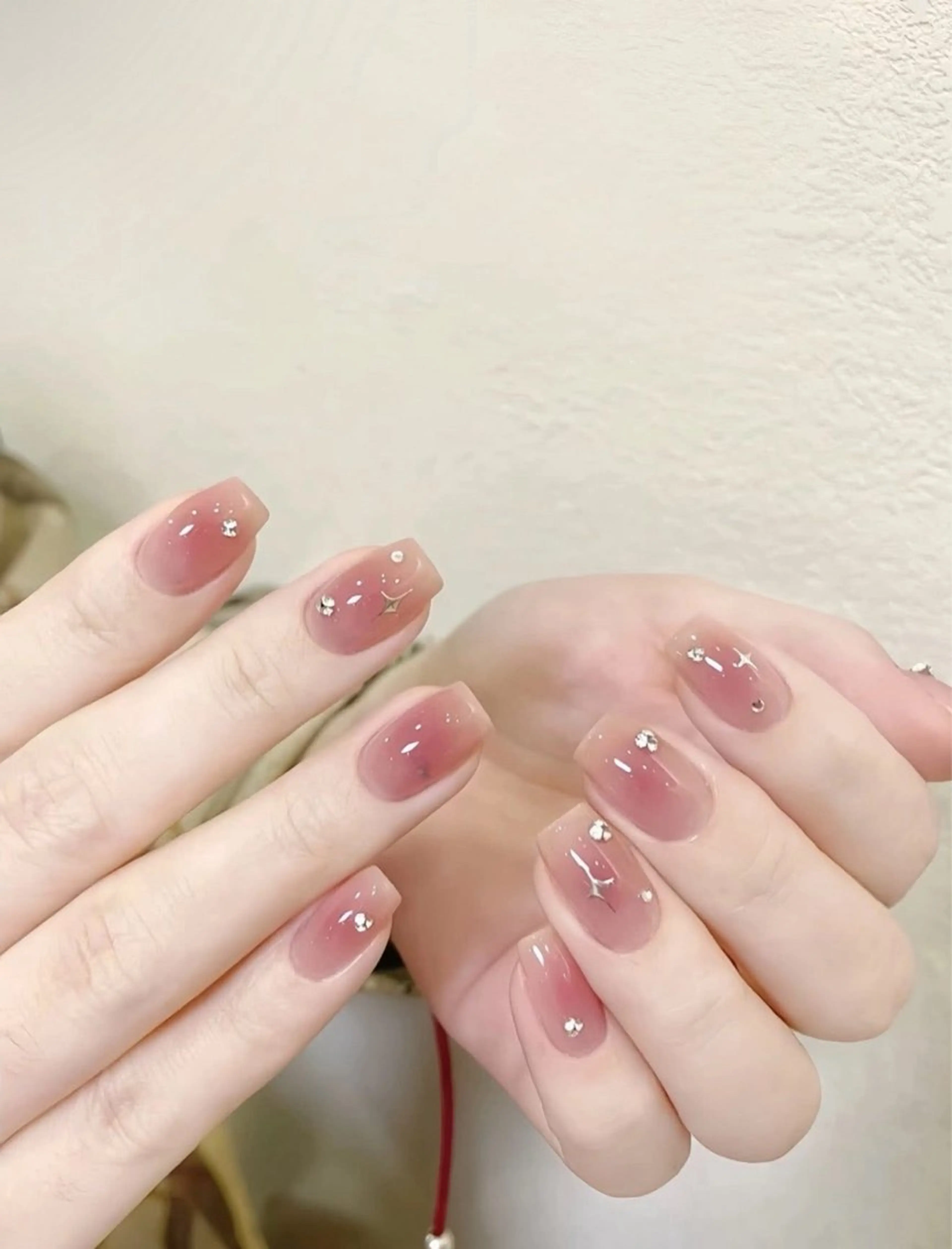 ネイル 長さ出し フレンチネイル グラデーション 卒業式 マグネットネイル MIHANA HIKARIのネイルデザイン