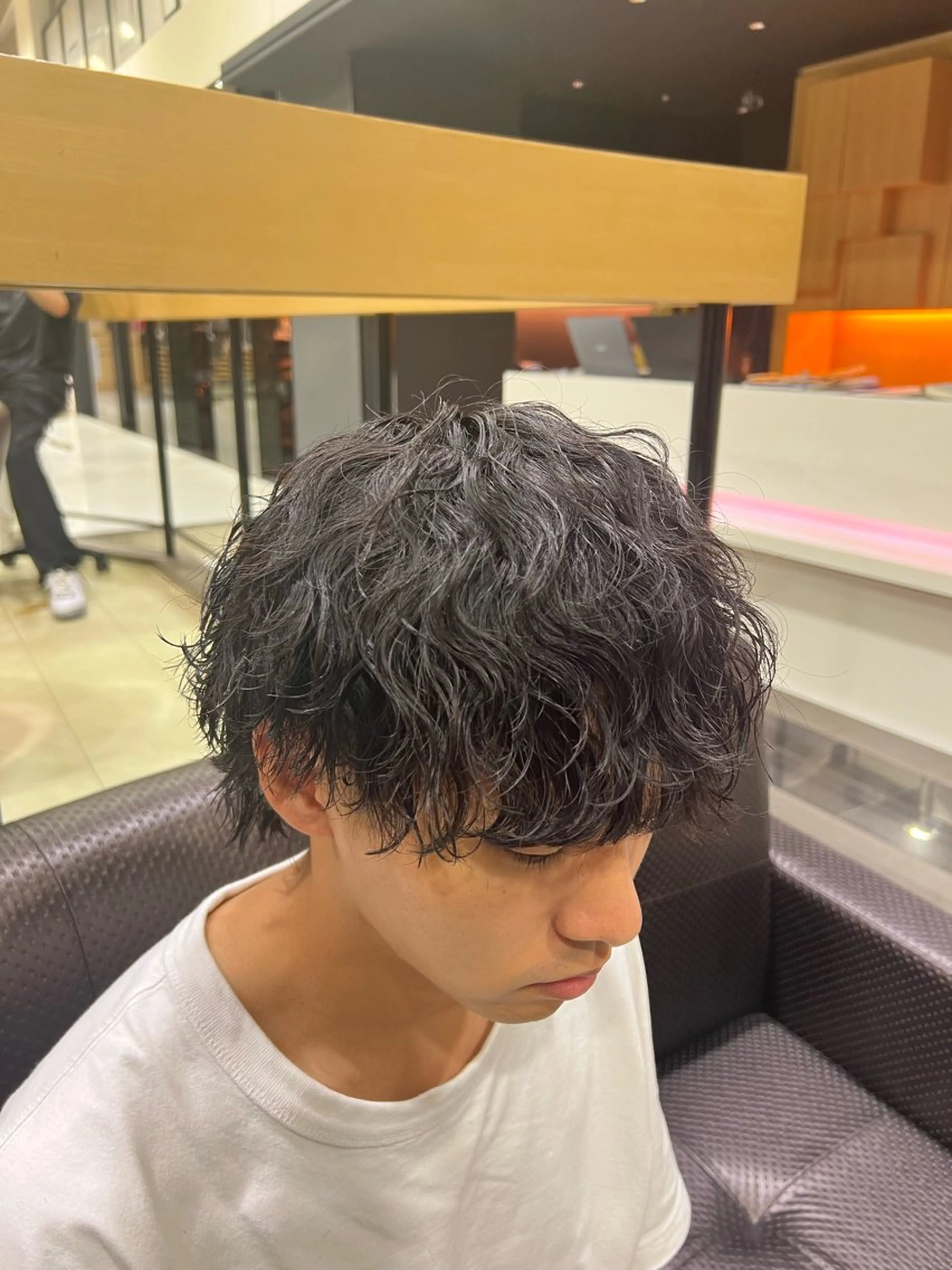 パーマ メンズ メンズパーマ 波巻きパーマ 韓国ヘアダウンパーマ シャドウパーマ/航太のヘアスタイル