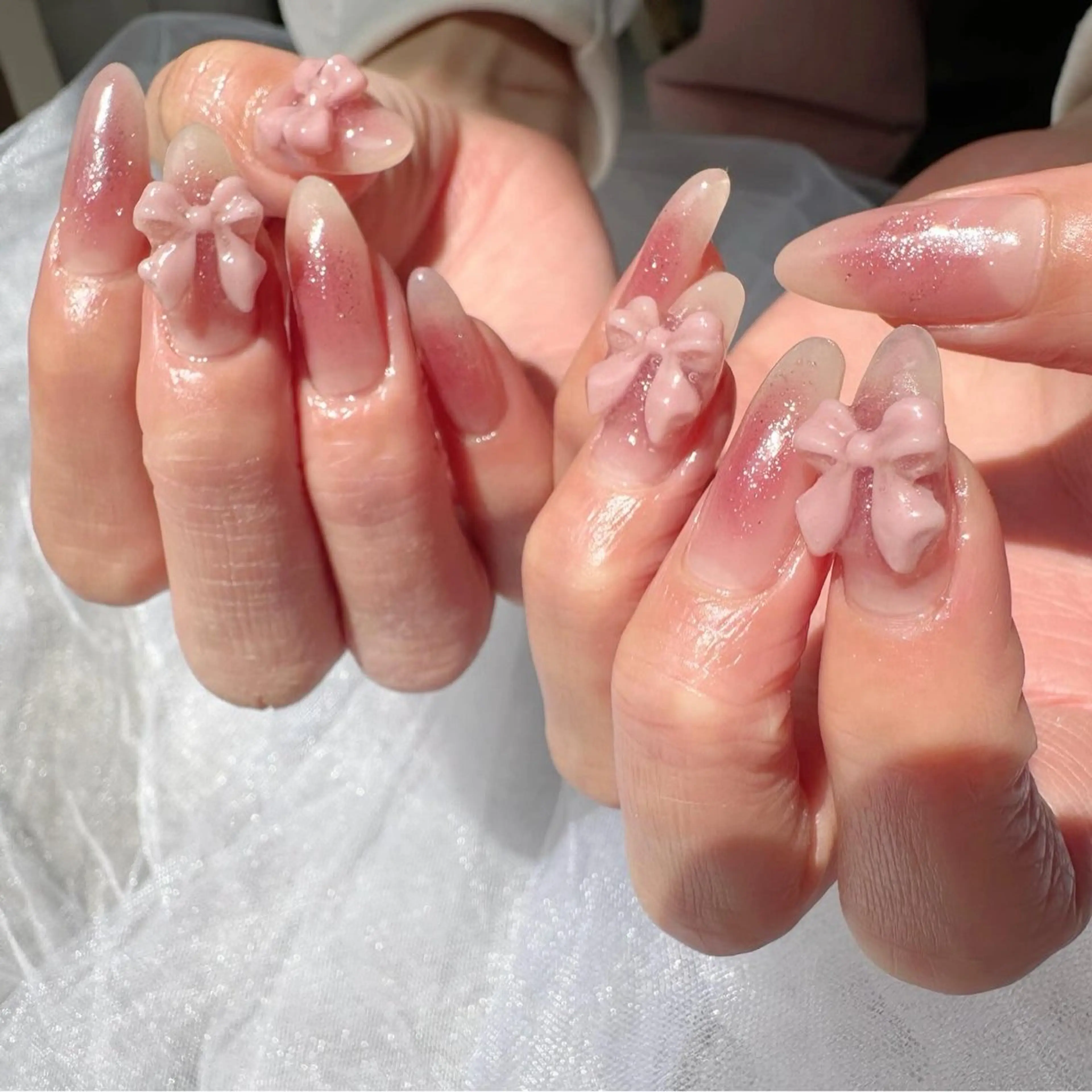 ネイル チークネイル 氷ネイル・うるうるネイル 韓国ネイル マグネットネイル ニュアンスネイル 🪞KAPE NAIL 🪞のネイルデザイン